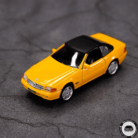 GCD DCT 1:64 Mercedes-Benz SL500 yellow