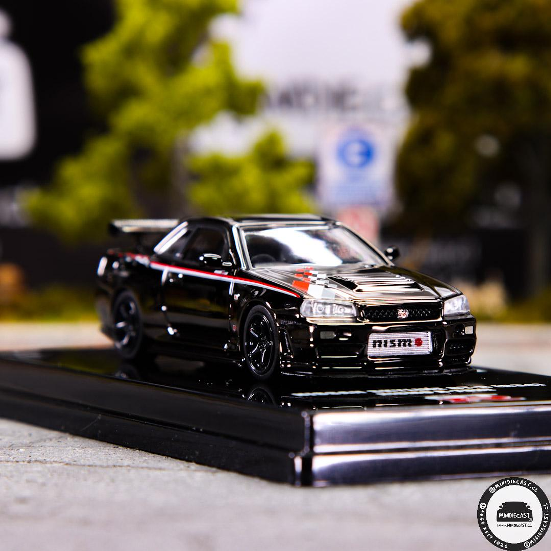 INNO 1:64 Nissan Skyline  GT-R R34 NISMO R-Tune Black Chrome Hobby Expo China 2023 Event Edition (三色套裝發售)