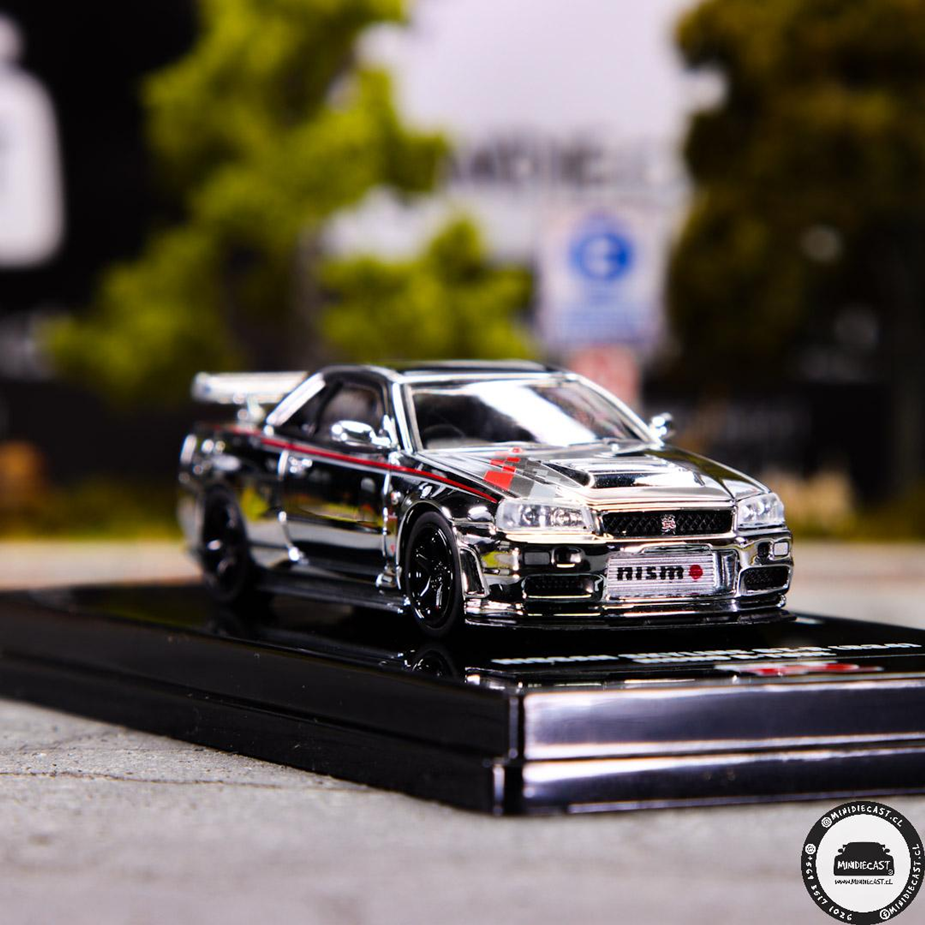 INNO 1:64 Nissan Skyline  GT-R R34 NISMO R-Tune Silver Chrome Hobby Expo China 2023 Event Edition (三色套裝發售)