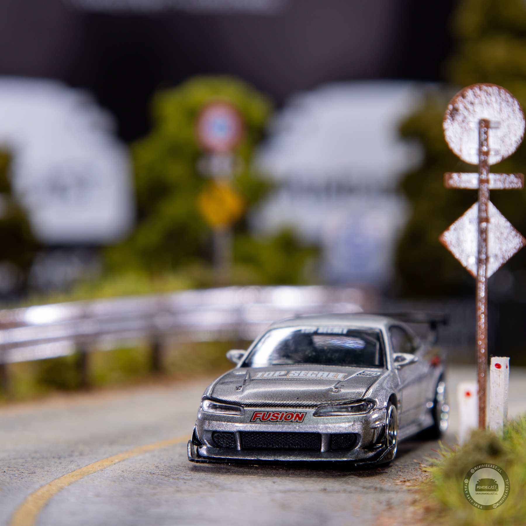 Mini GT 1:64 Nissan Silvia Top Secret S15 – Silver