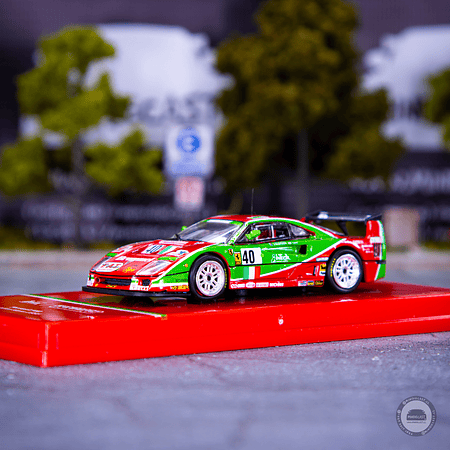 Tarmac Works 1:64 Ferrari F40 24h of Le Mans 1995 A. Olofsson / L. Della Noce / T. Ota.