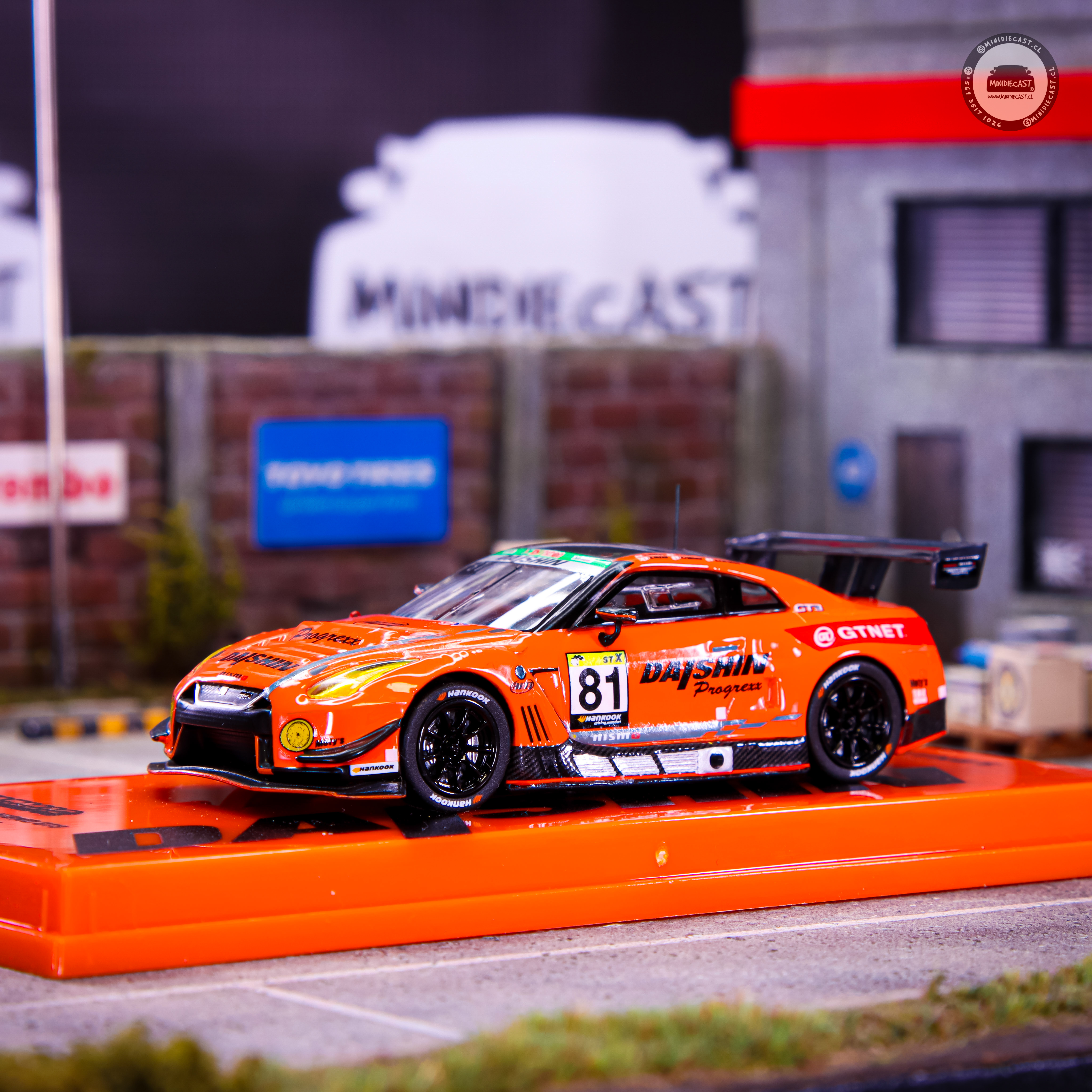 Tarmac Works 1:64 Nissan GT-R NISMO GT3 Super Taikyu Series.