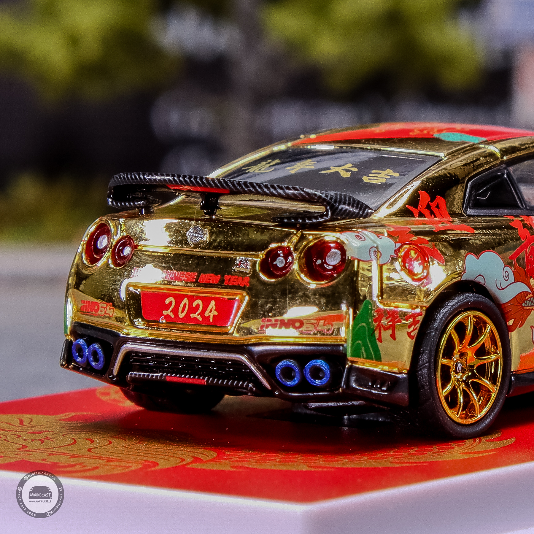 Inno64 1:64 Nissan GT-R R35 Year Of The Dragon Special Edition 2024 Chinese New Year Edition