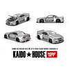 (PREVENTA) Kaido House x Mini GT 1:64 Nissan Skyline GT-R (R34) Kaido Works SHINJUKU V1 – Silver