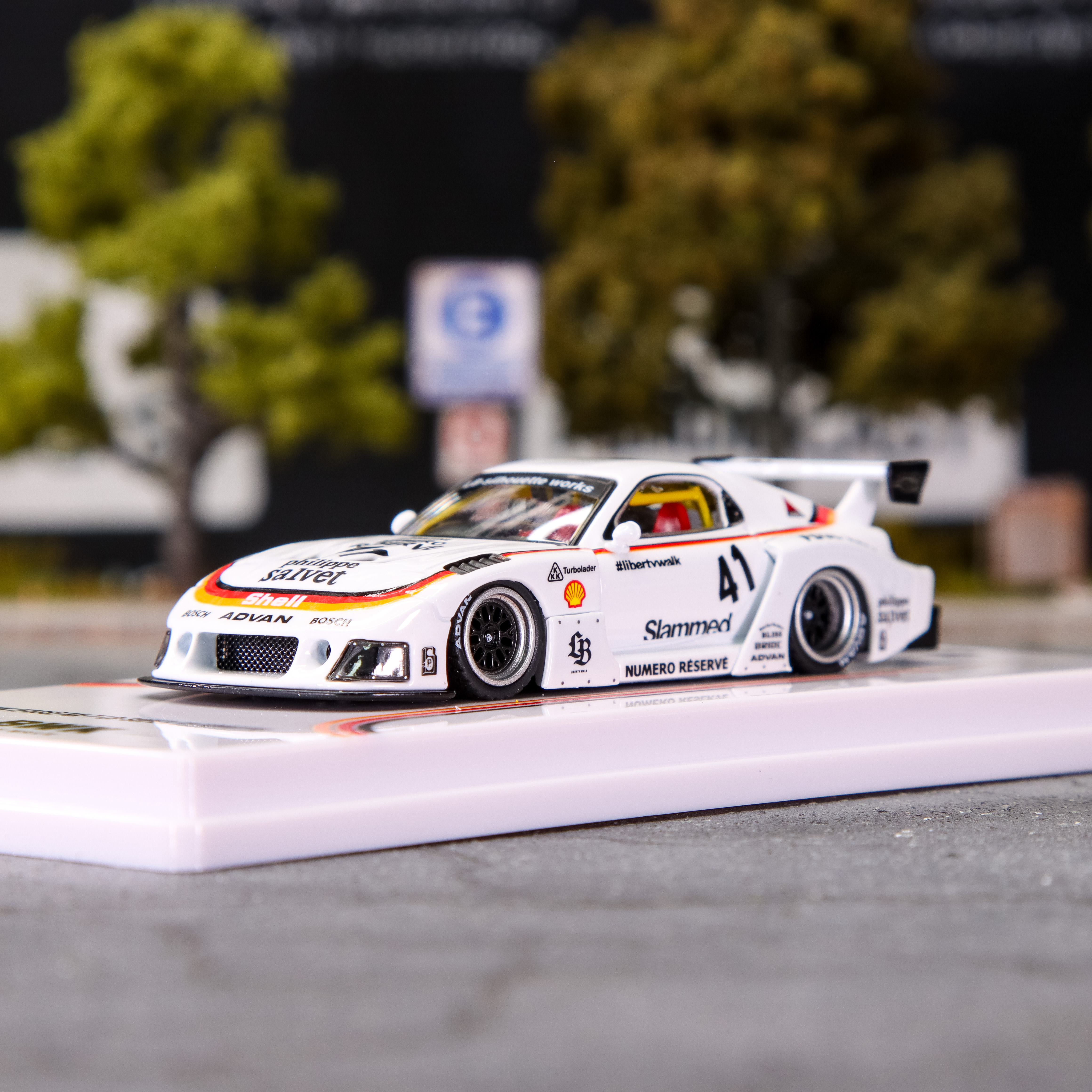 Inno64 1:64 Mazda RX7 (FD3S) LB-Super Silhouette Reserve.