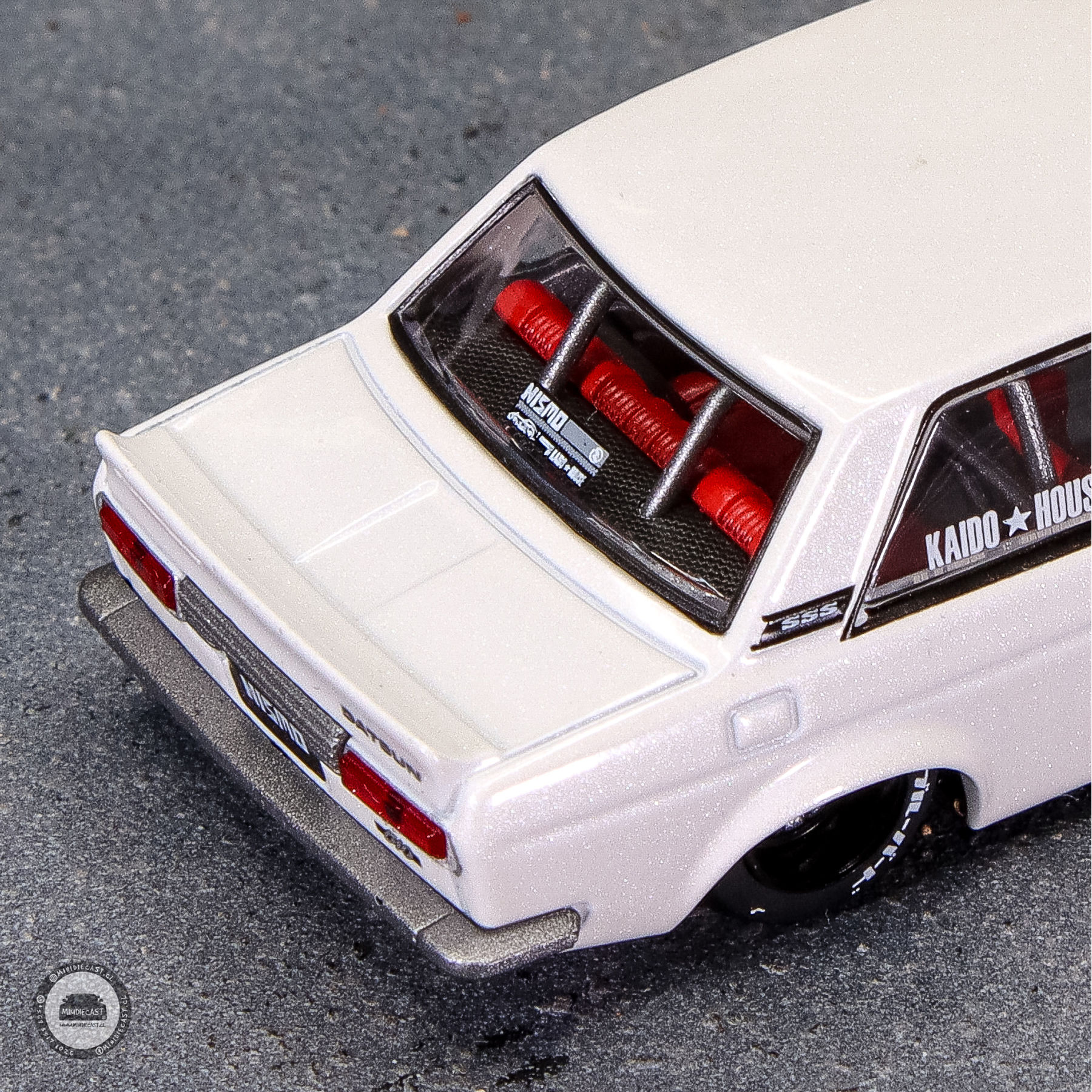 Kaido House x Mini GT 1:64 Datsun 510 Street Nismo V2- White.