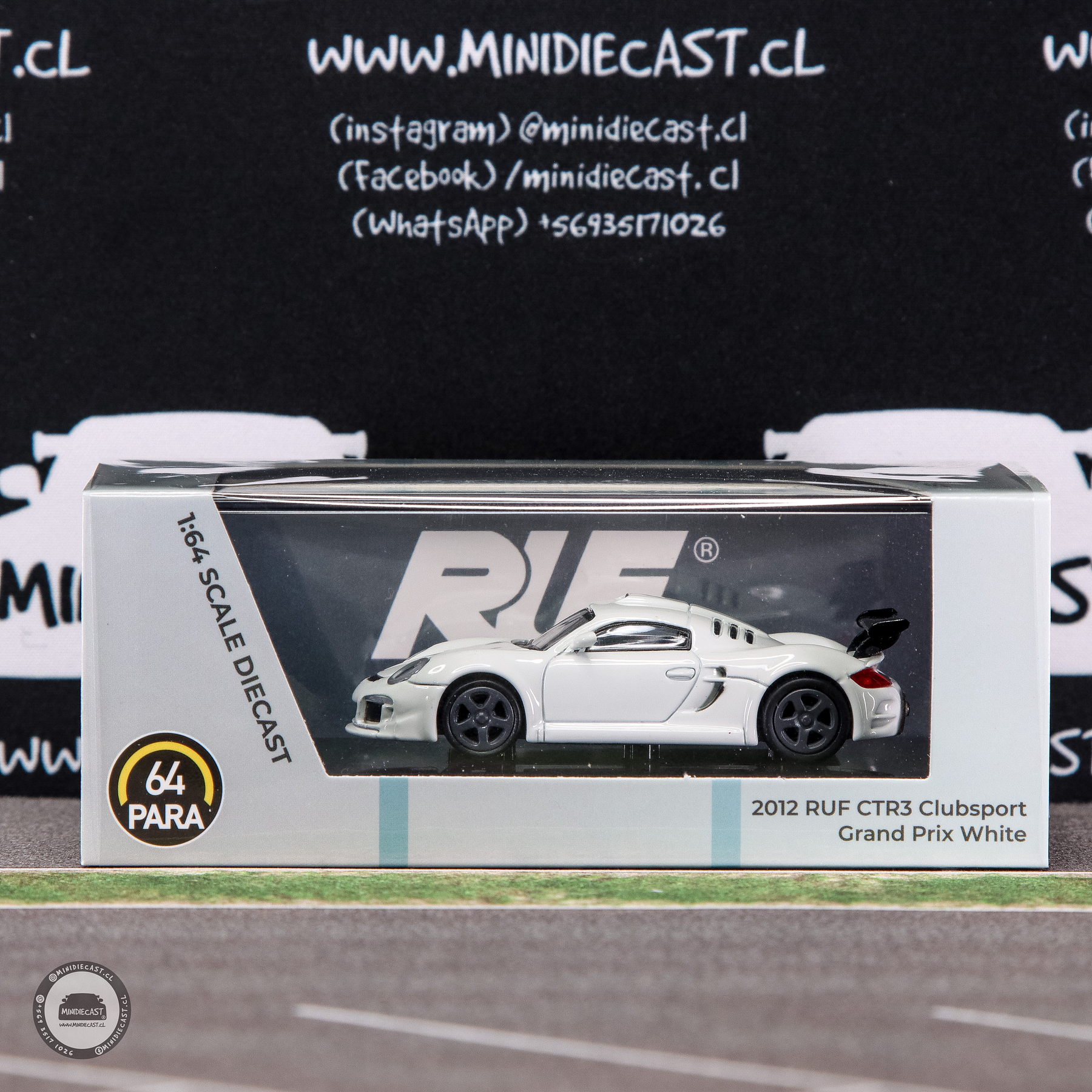 Para64 1:64 Porsche 2012 RUF CTR3 Clubsport Grand Prix White.