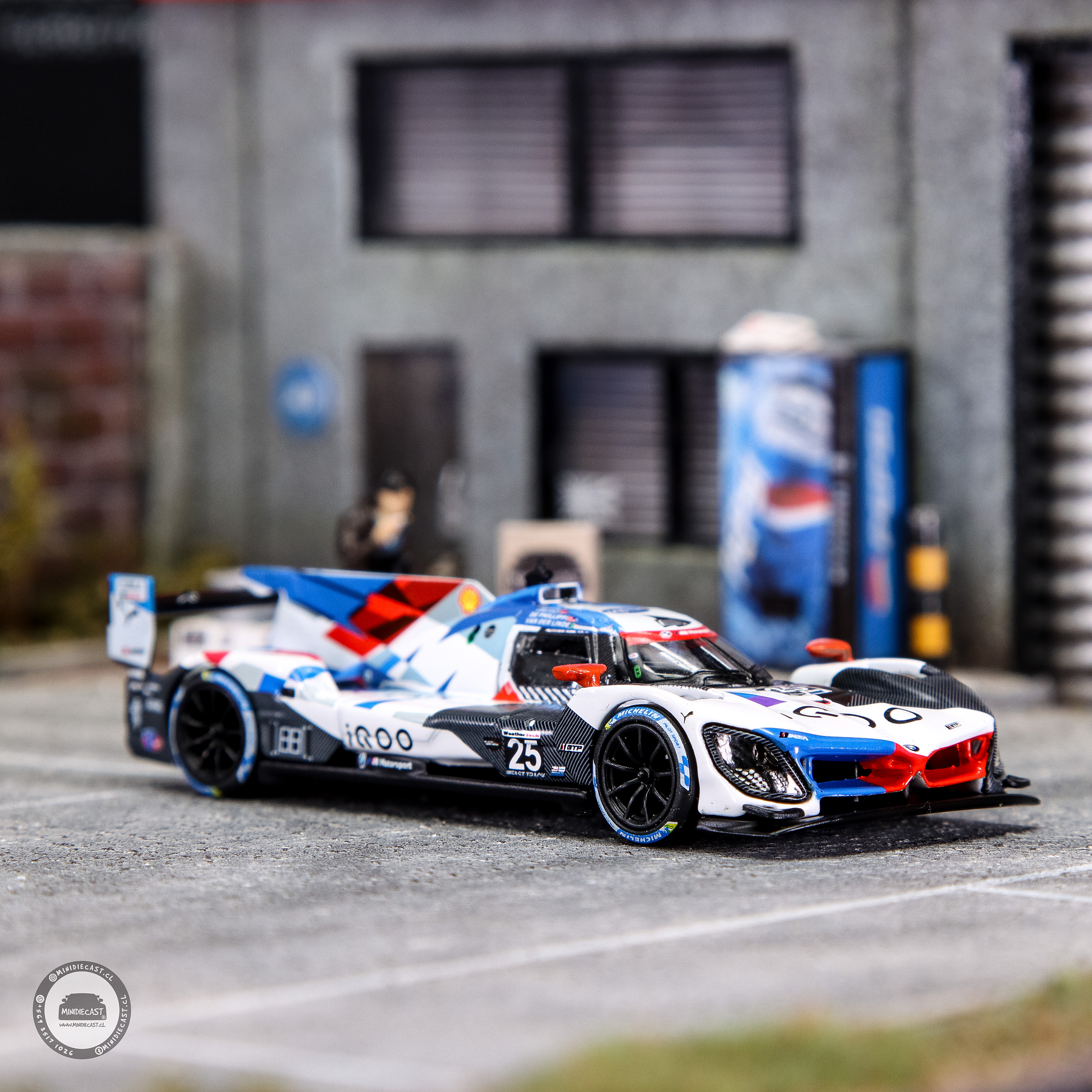 Mini GT 1:64 BMW M Hybrid V8 #25 BMW M Team RLL 2023 IMSA Sebring 12 Hrs 2nd Place – MiJo Exclusives