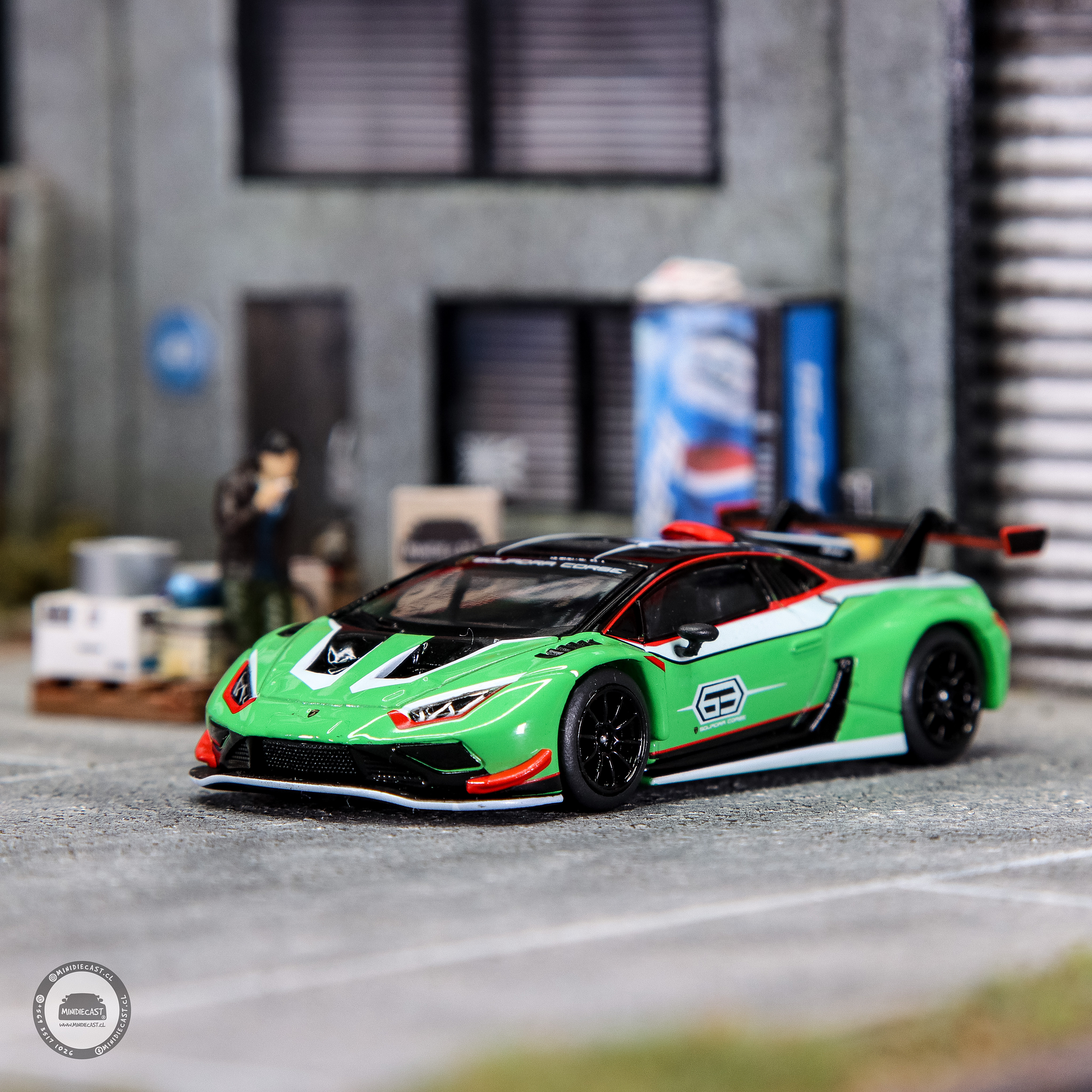 Mini GT 1:64 Lamborghini Huracan GT3 EVO2 Presentation Green – MiJo Exclusives.