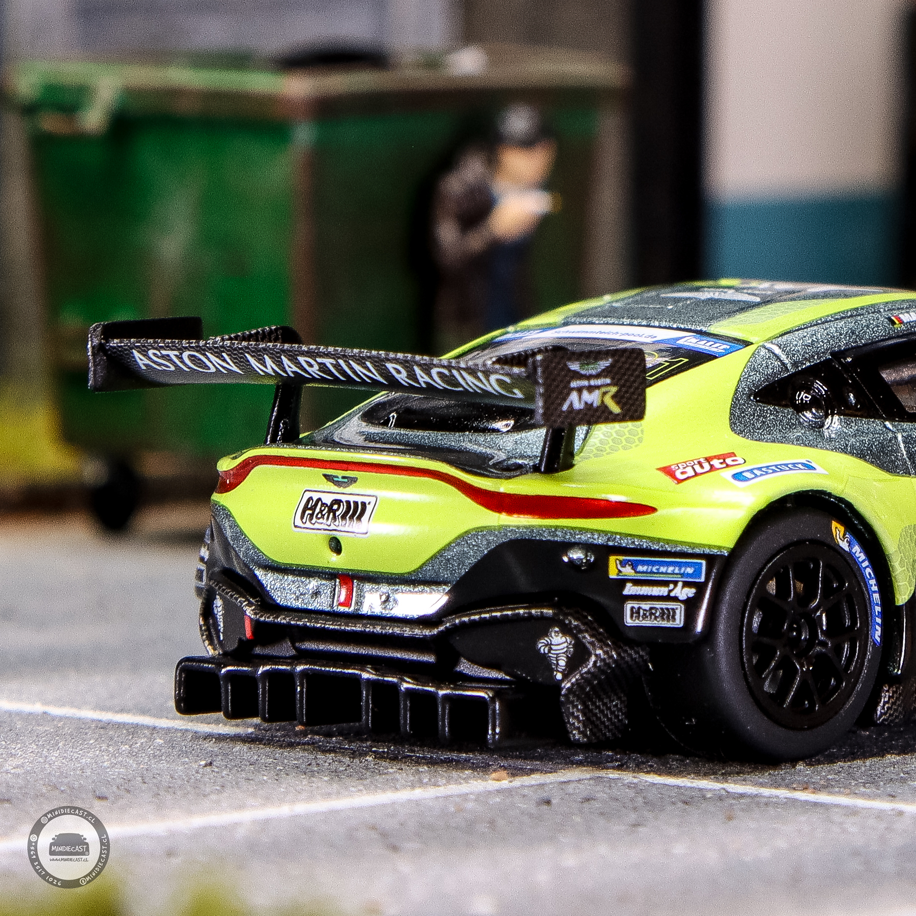 Pop Race 1:64 Aston Martin GT3 N24 2022.