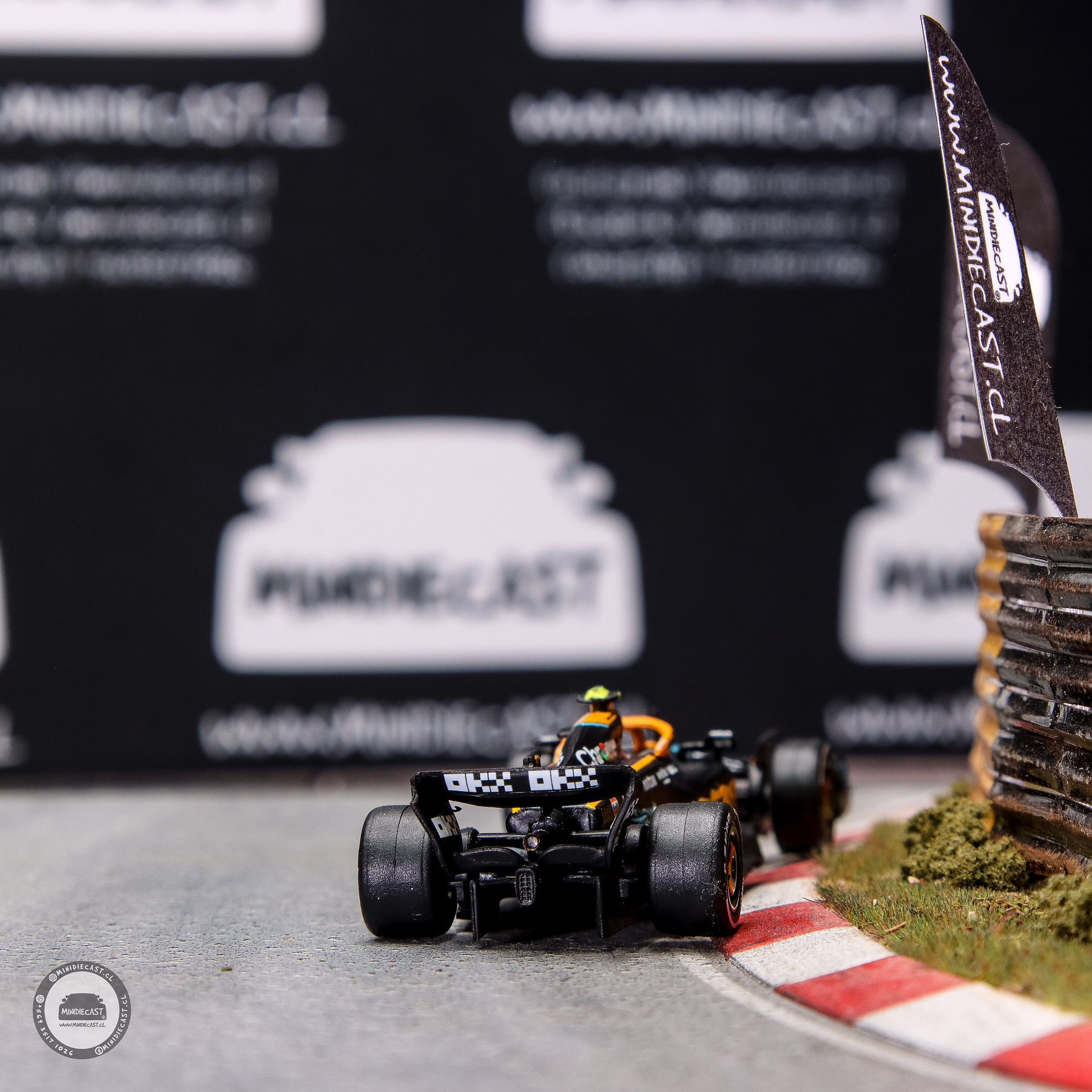 Tarmac Works 1:64 McLaren MCL36 Abu Dhabi Grand Prix 2022 Lando Norris – Red – Global64 – Mijo Exclusives.