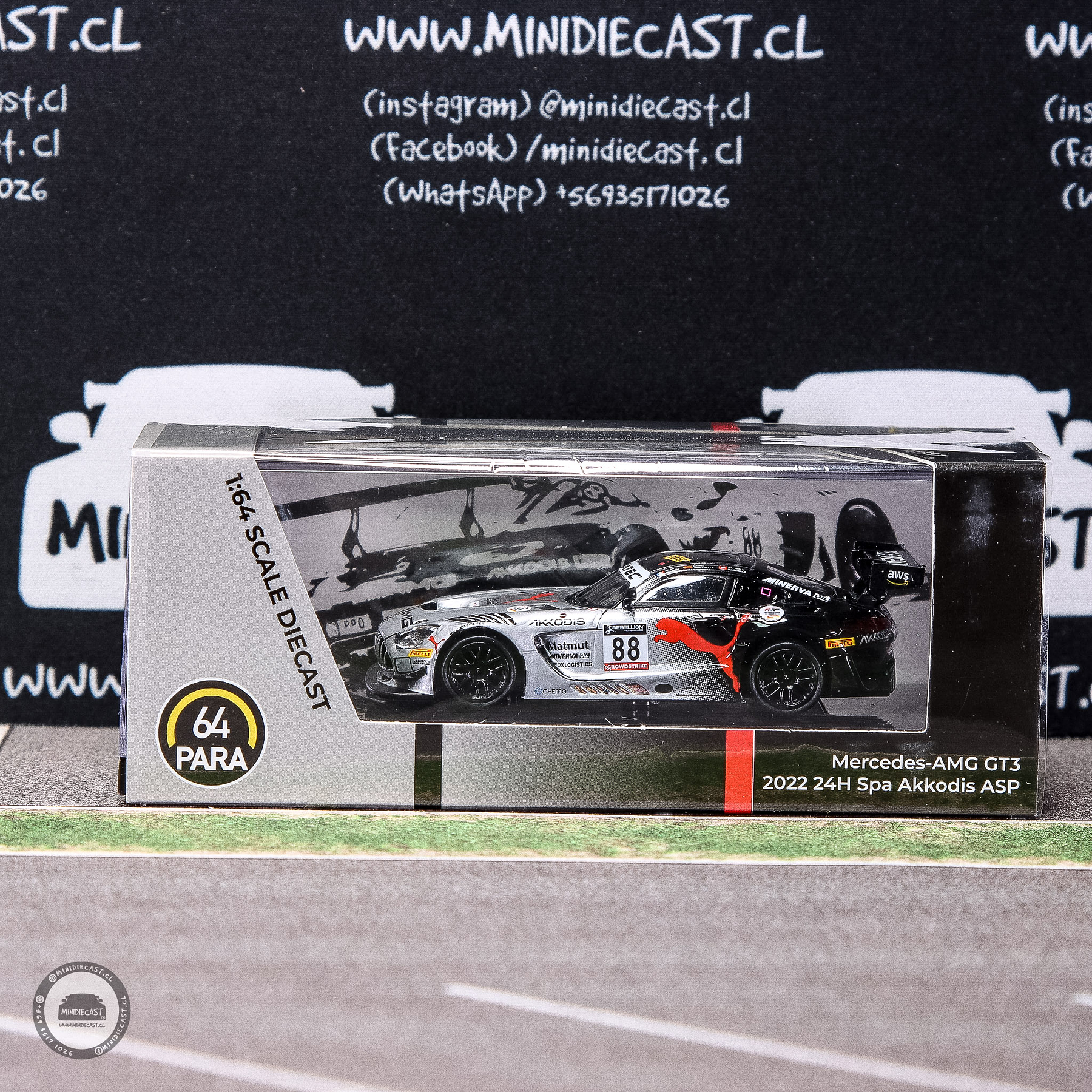 Para64 1:64 Mercedes-AMG GT3 Evo 2022 24H Spa Akkodis P1.