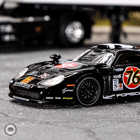 Sparky 1:64 Porsche 911 GT1 Evolution #76 (Tiny Exclusive). 