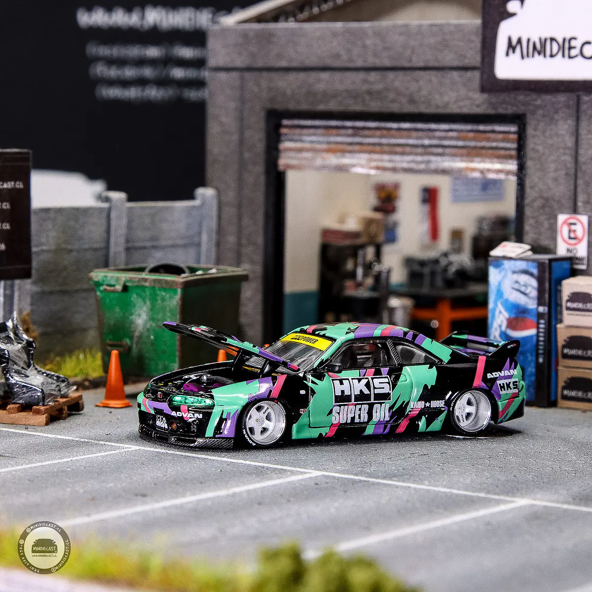 ミニカー 1/64 KAIDO HOUSE SKYLINE GTR R33 LTD 1200?1732052302