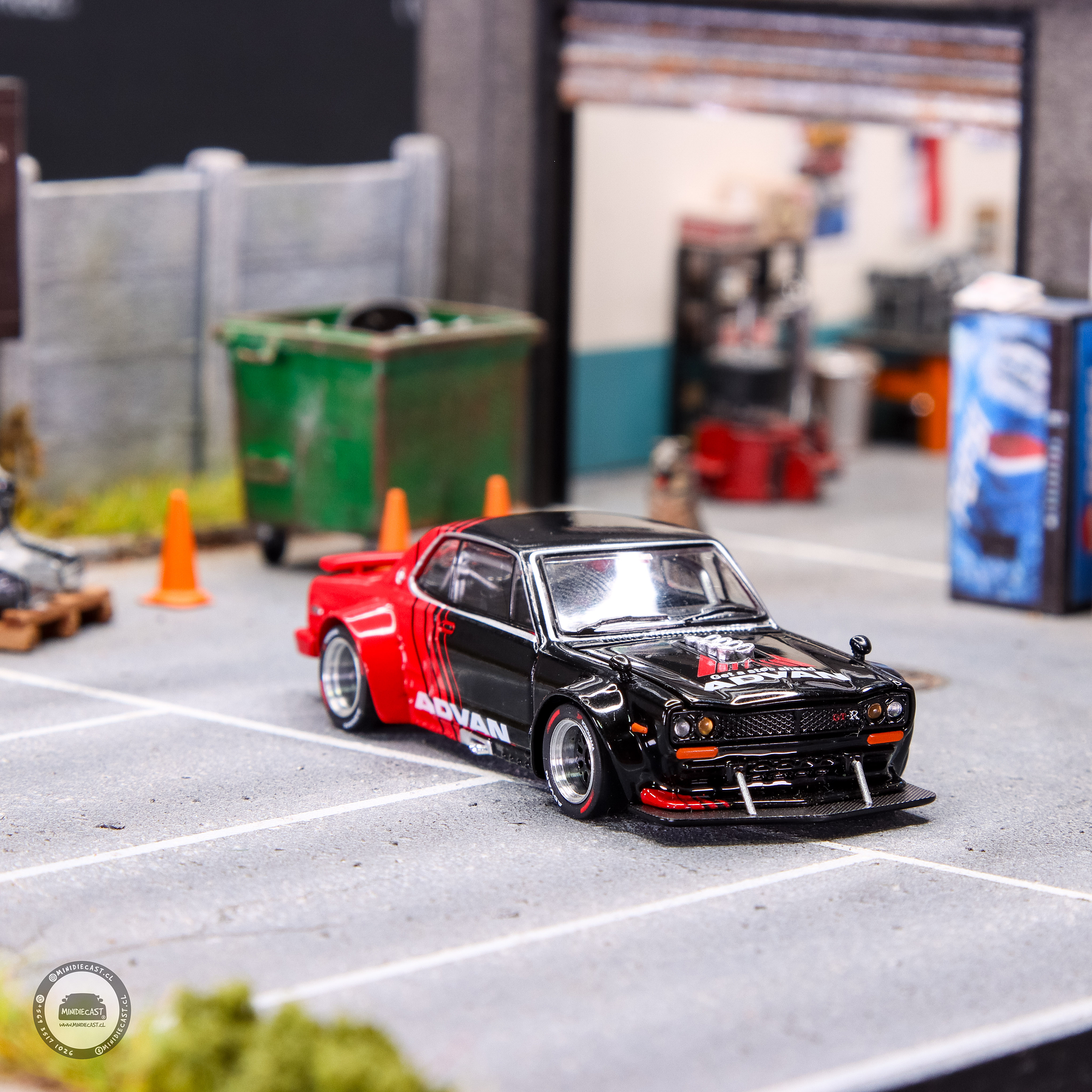 Pop Race 1:64 Nissan Skyline GT-R DRIFT (KENMERI) - Advan Livery.