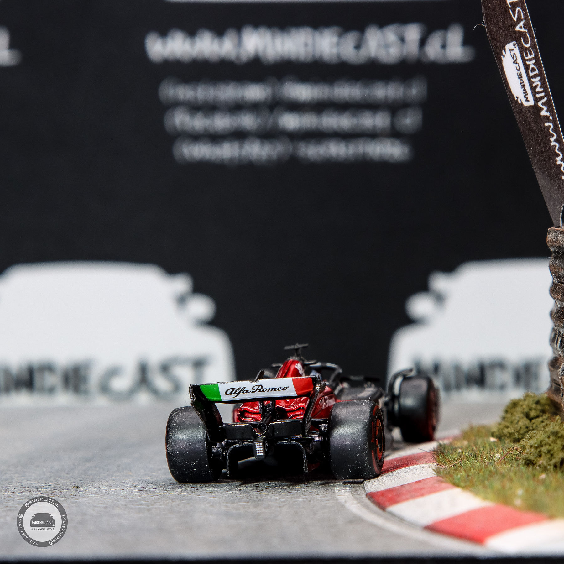 Mini GT 1:64 Alfa Romeo C43 #77 Valtteri Bottas 2023 F1 2023 Australian GP