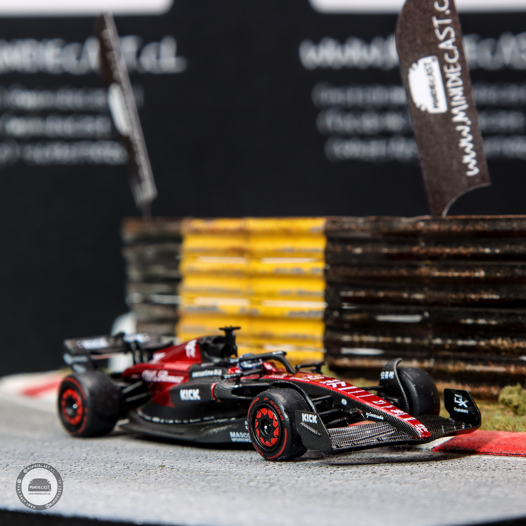 Mini GT 1:64 Alfa Romeo C43 #77 Valtteri Bottas 2023 F1 2023 Australian GP