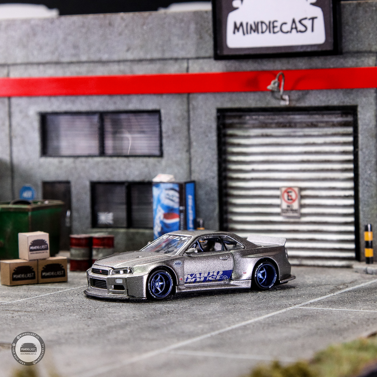 Kaido House x Mini GT 1:64 Nissan Skyline GT-R (R34) Kaido W