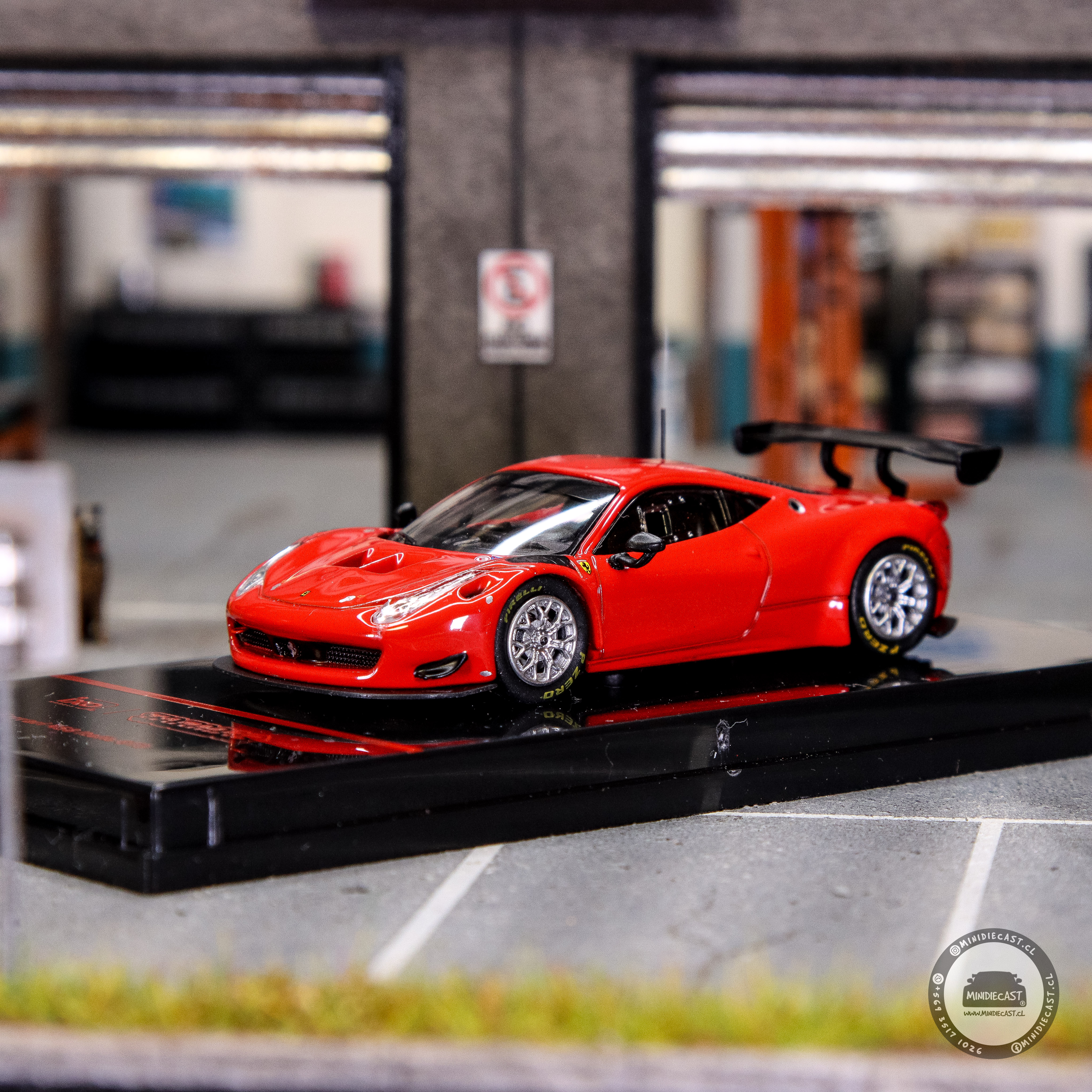 Tarmac Works 1:64 Ferrari 458 Italia GT3 – Red – Road64.