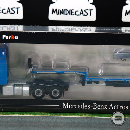 Time Micro x Perks 1:64 Mercedes-Benz Actros Trasport Blue.