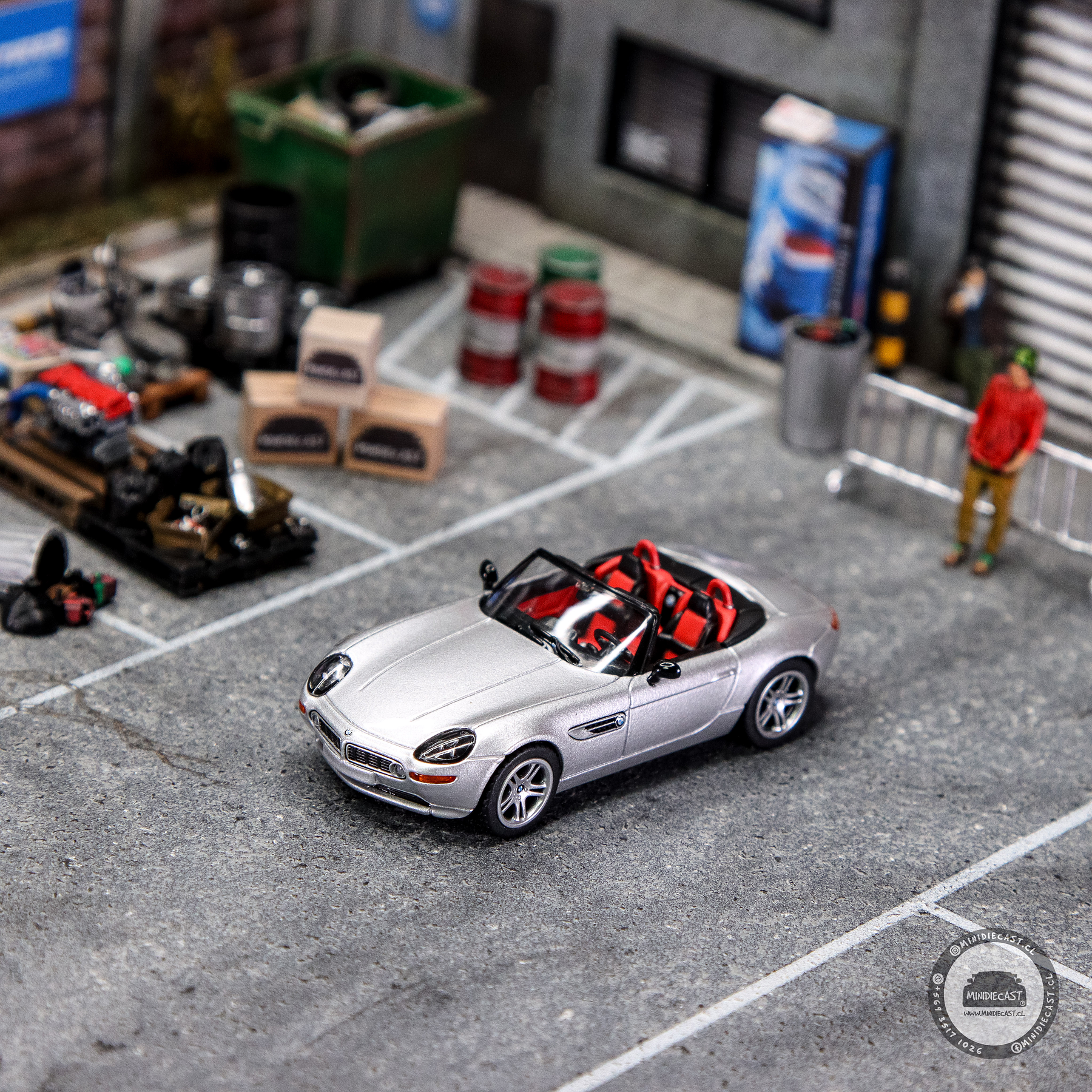 Mini GT 1:64 BMW Z8 – Silver- Mijo Exclusives.