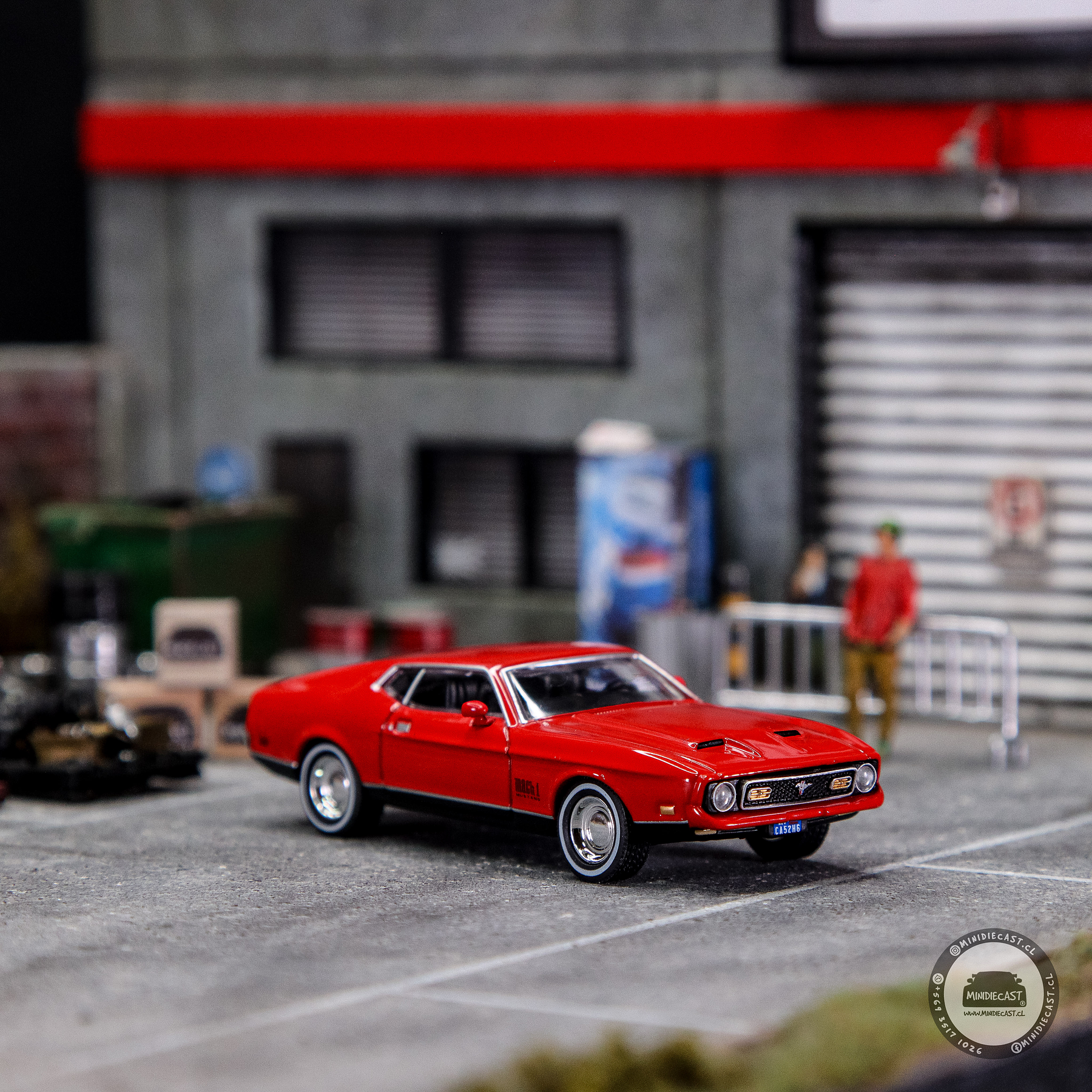 Mini GT 1:64 Ford Mustang Mach 1 James Bond 007 ” Diamonds Are Forever ” – English Packaging – Limited Edition.