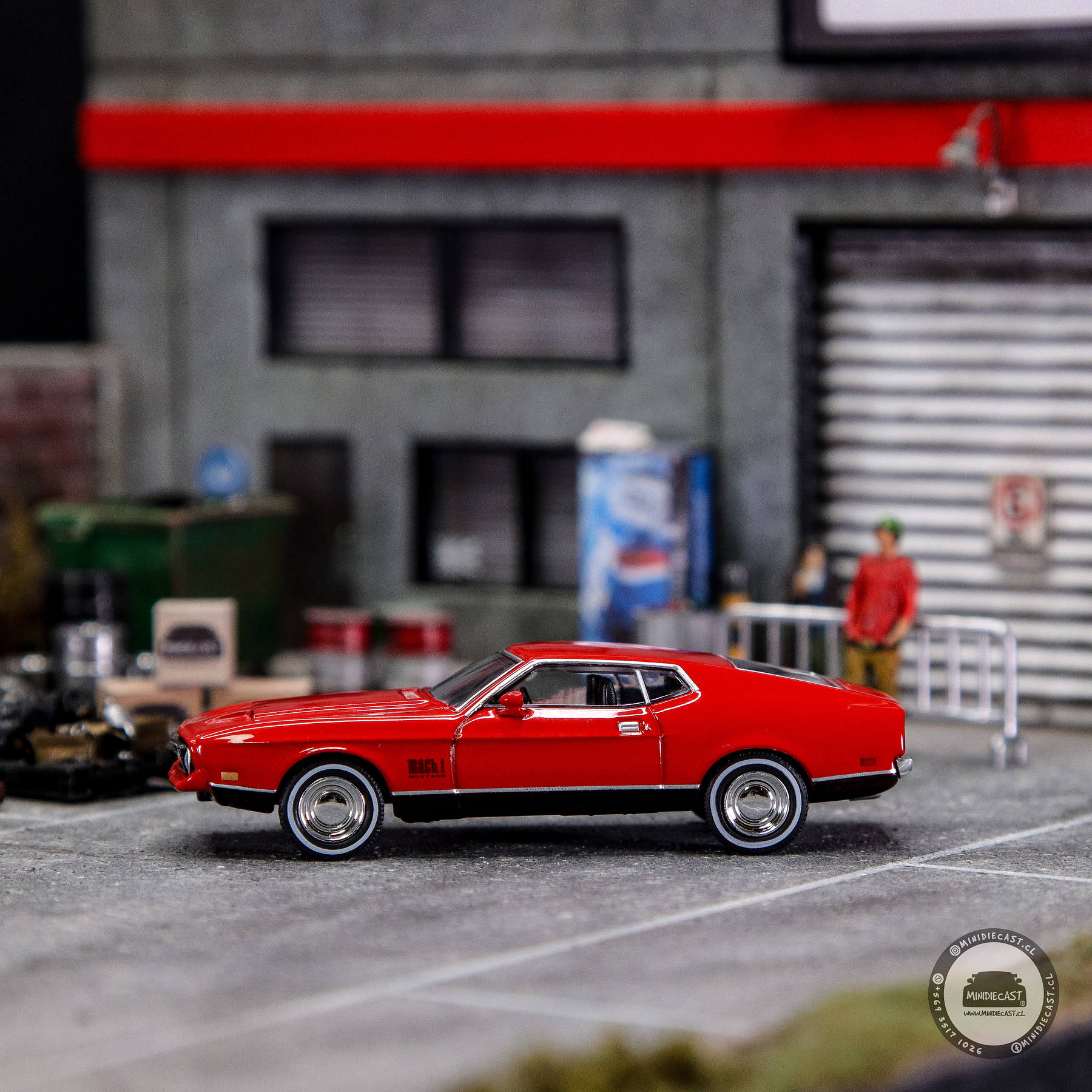 Mini GT 1:64 Ford Mustang Mach 1 James Bond 007 ” Diamonds Are Forever ” – English Packaging – Limited Edition.