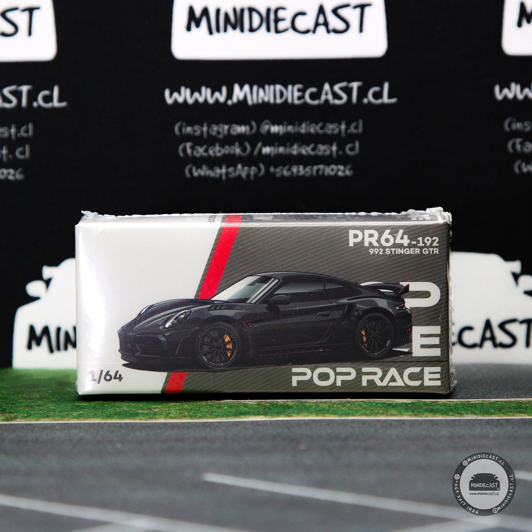 Pop Race 1:64 Porsche 992 Stinger GTR Carbon Edition - RedLine.