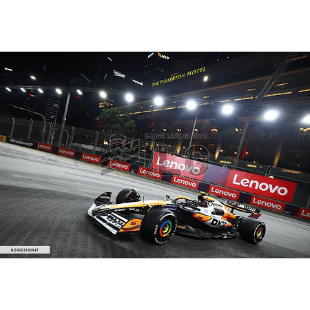 Sparky 1:64 McLaren MCL38 McLaren No.4 Winner Singapore GP 2024 Lando Norris.