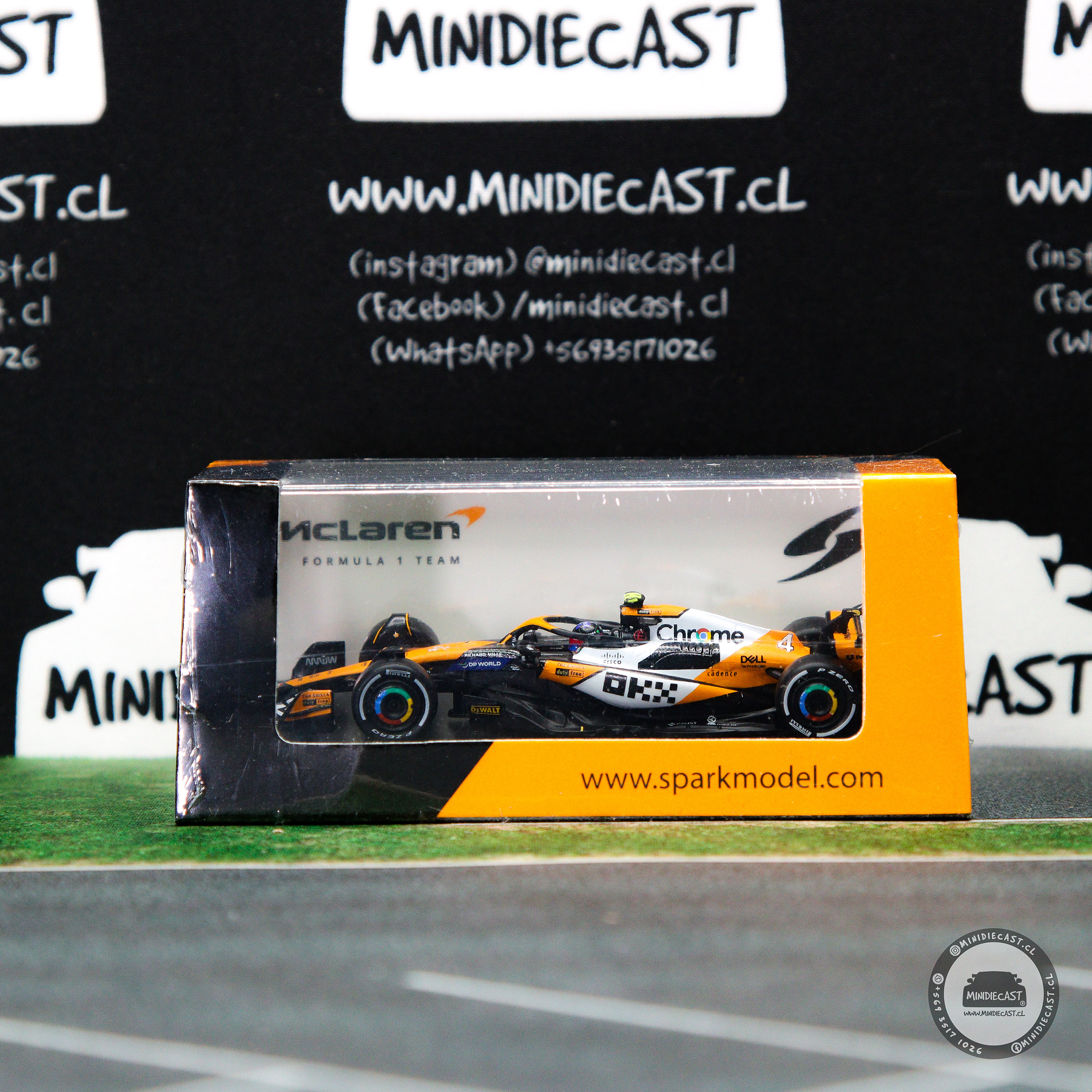 Sparky 1:64 McLaren MCL38 McLaren No.4 Winner Singapore GP 2024 Lando Norris.
