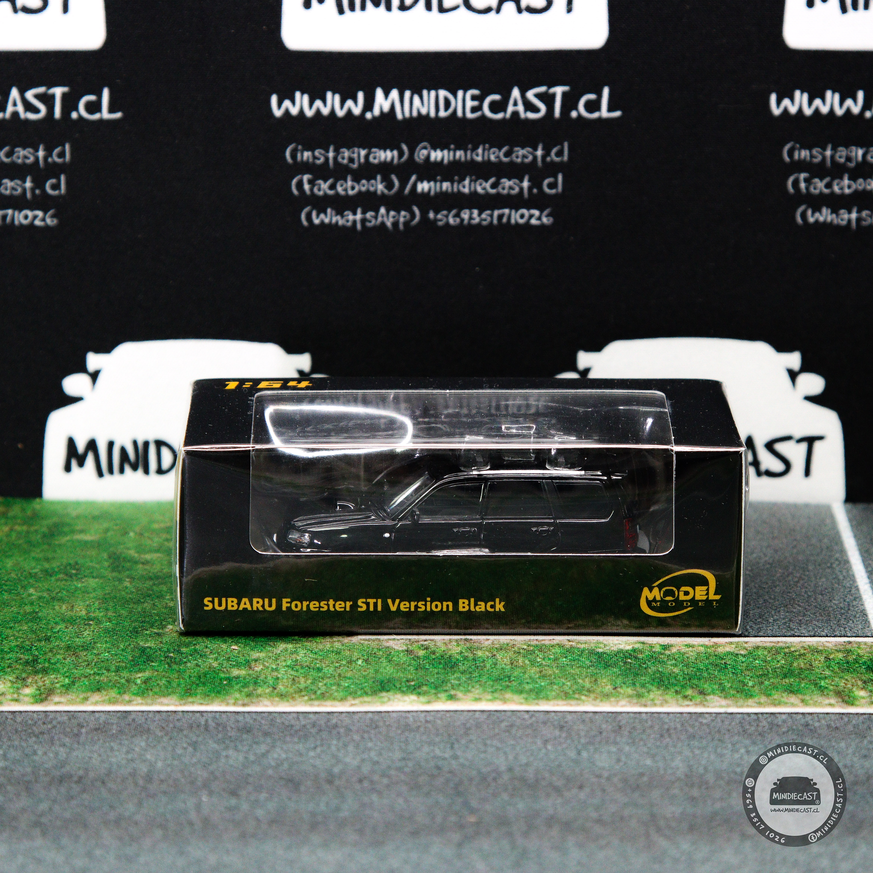 Model Model 1:64 Subaru Forester SG9 Sti black.