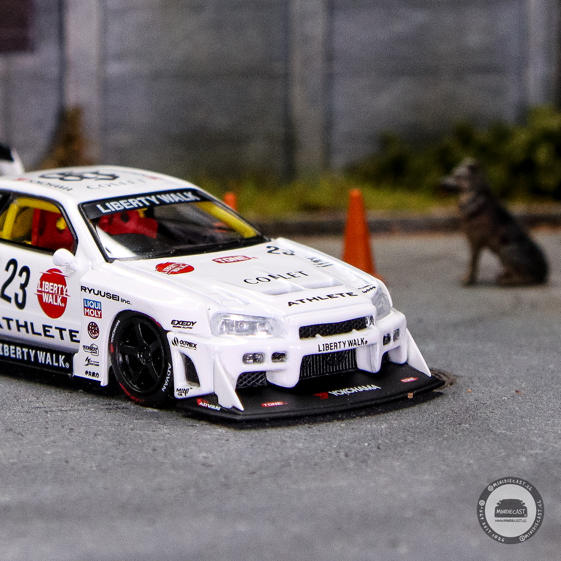 Mini GT 1:64 Nissan LB-ER34 Super Silhouette ATHLETE/COLLET – White.-