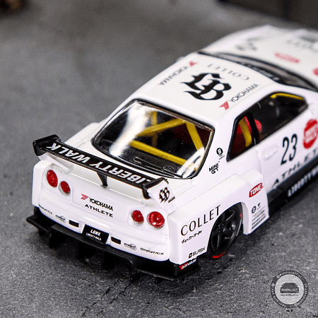 Mini GT 1:64 Nissan LB-ER34 Super Silhouette ATHLETE/COLLET – White.-