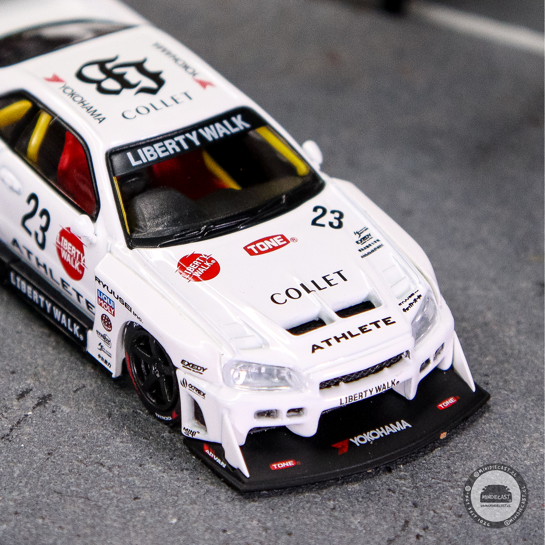Mini GT 1:64 Nissan LB-ER34 Super Silhouette ATHLETE/COLLET – White.-