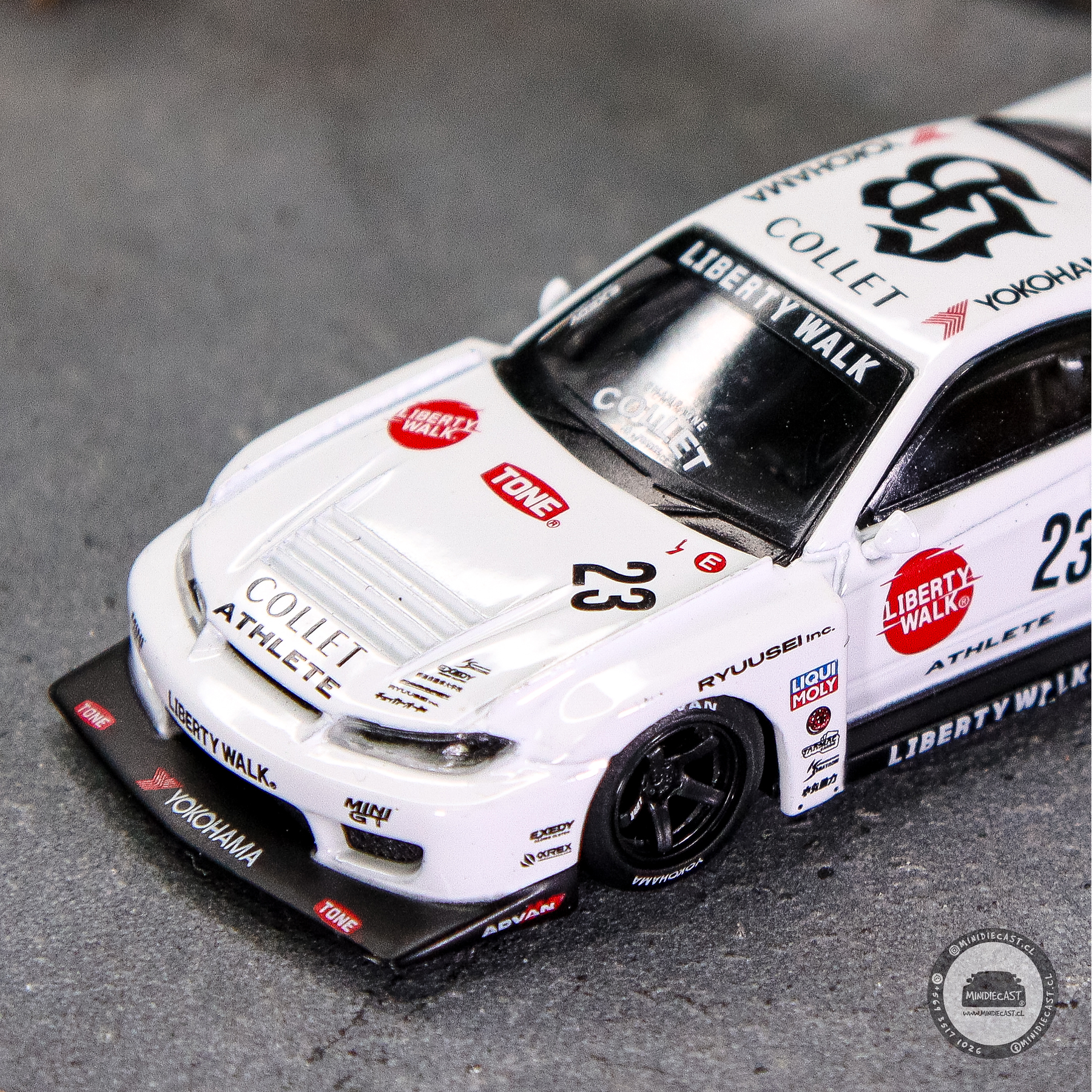Mini GT 1:64 Nissan LB-Super Silhouette S15 SILVIA ATHLETE – White.-