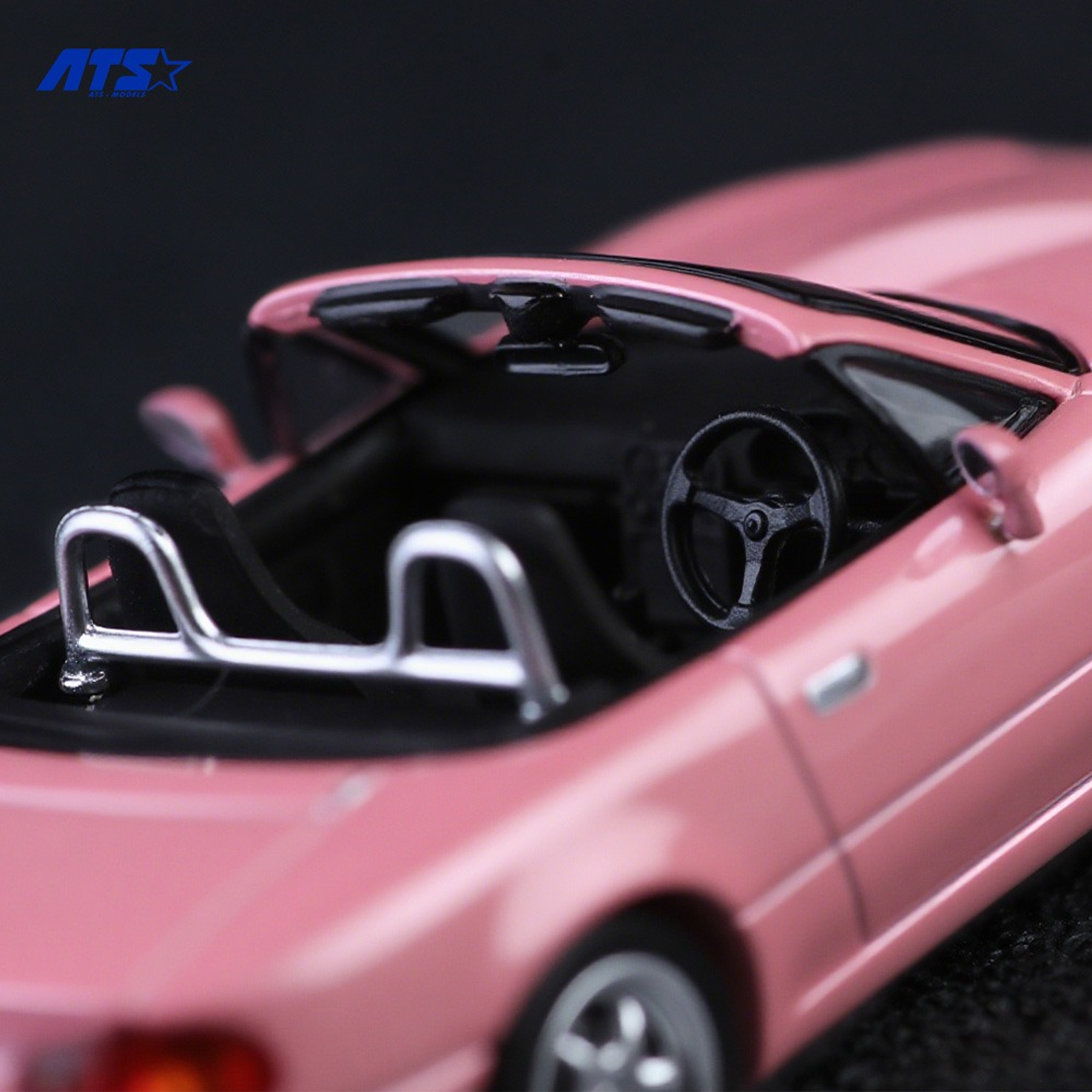ATS 1:64 Mazda MX-5 Pink with Accessories.