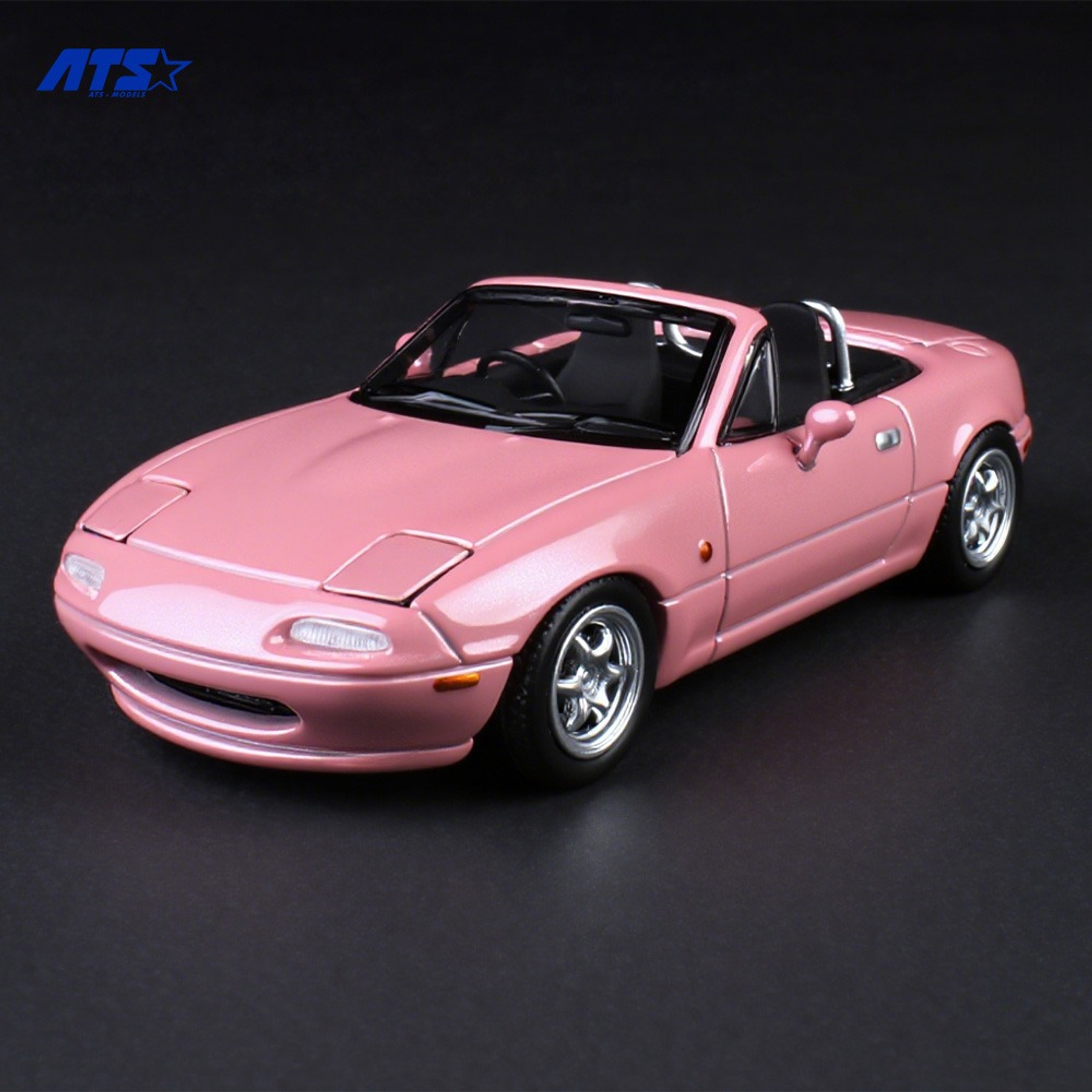 ATS 1:64 Mazda MX-5 Pink with Accessories.