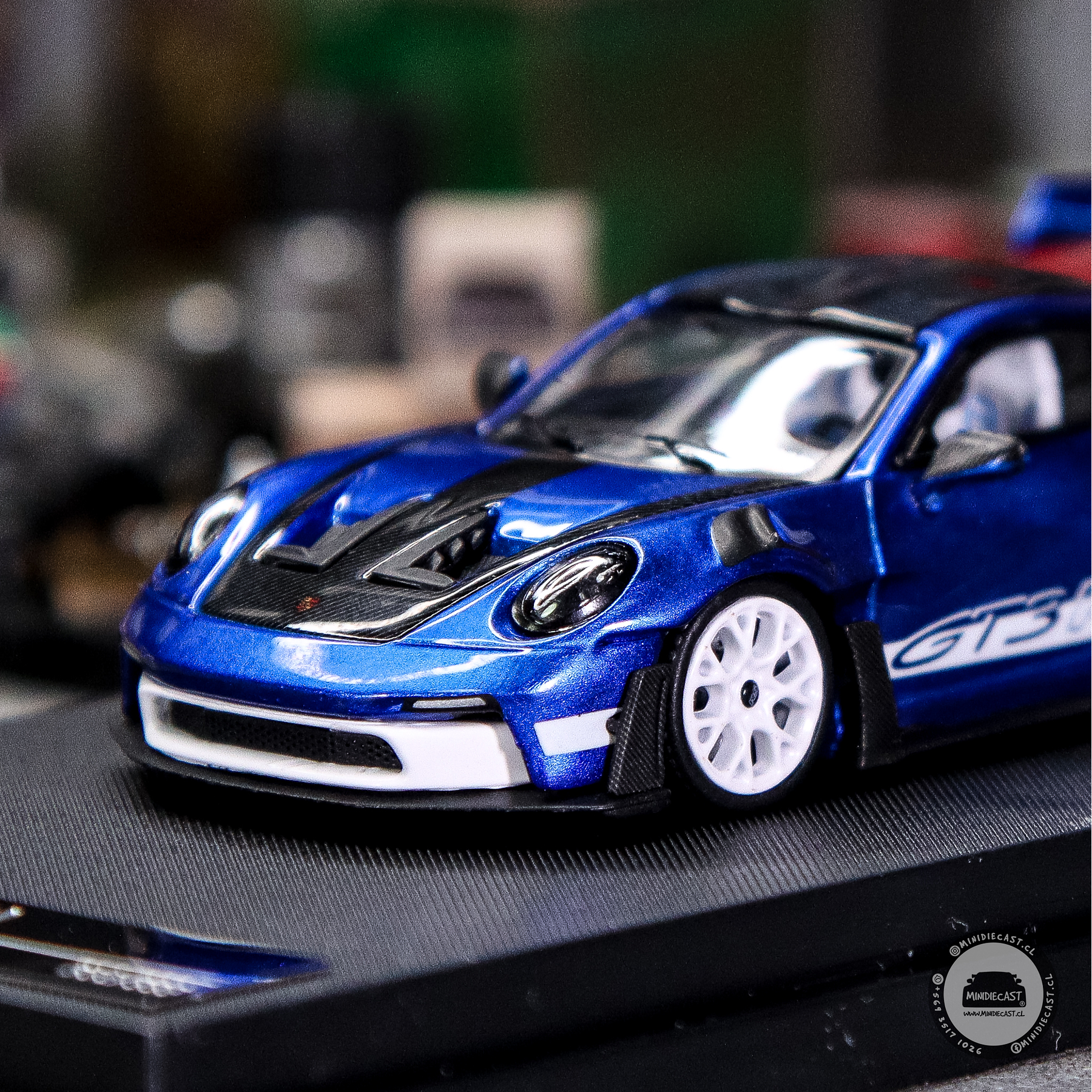 Time Micro1:64 - Porsche 992 GT3 RS San Marino Blue.