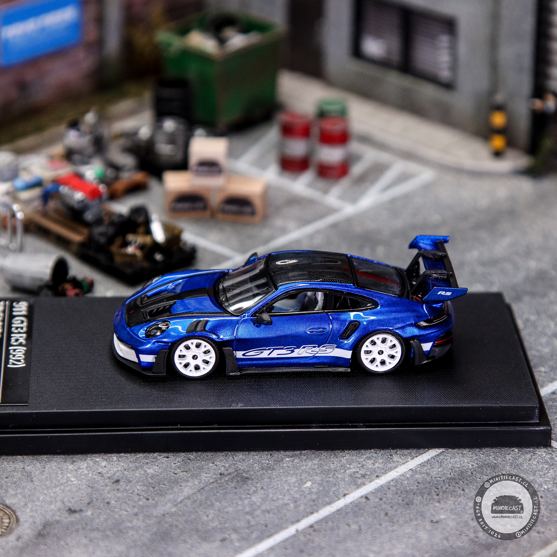 Time Micro1:64 - Porsche 992 GT3 RS San Marino Blue.