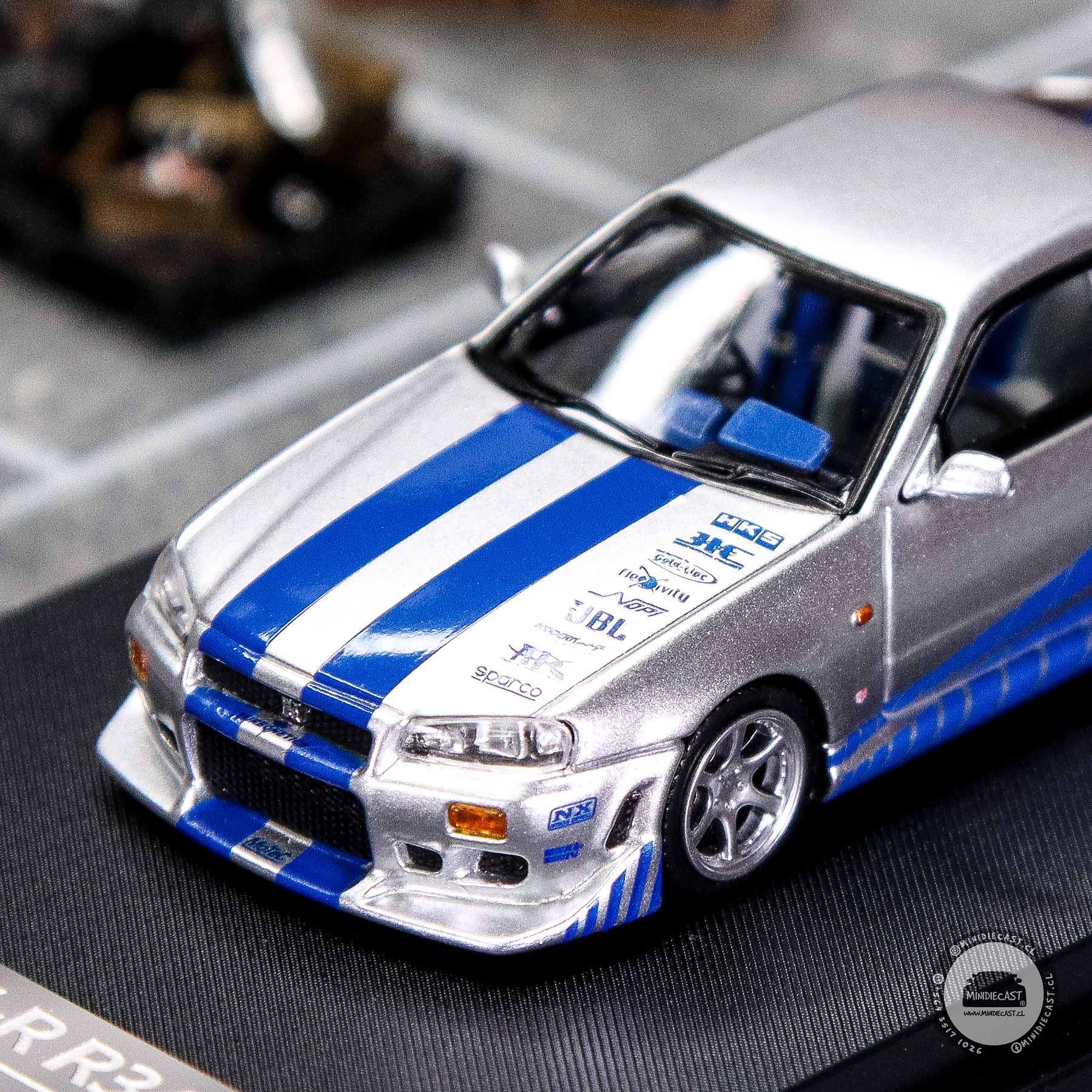 Time Micro 1:64 Skyline GTR R34 Silver blue.