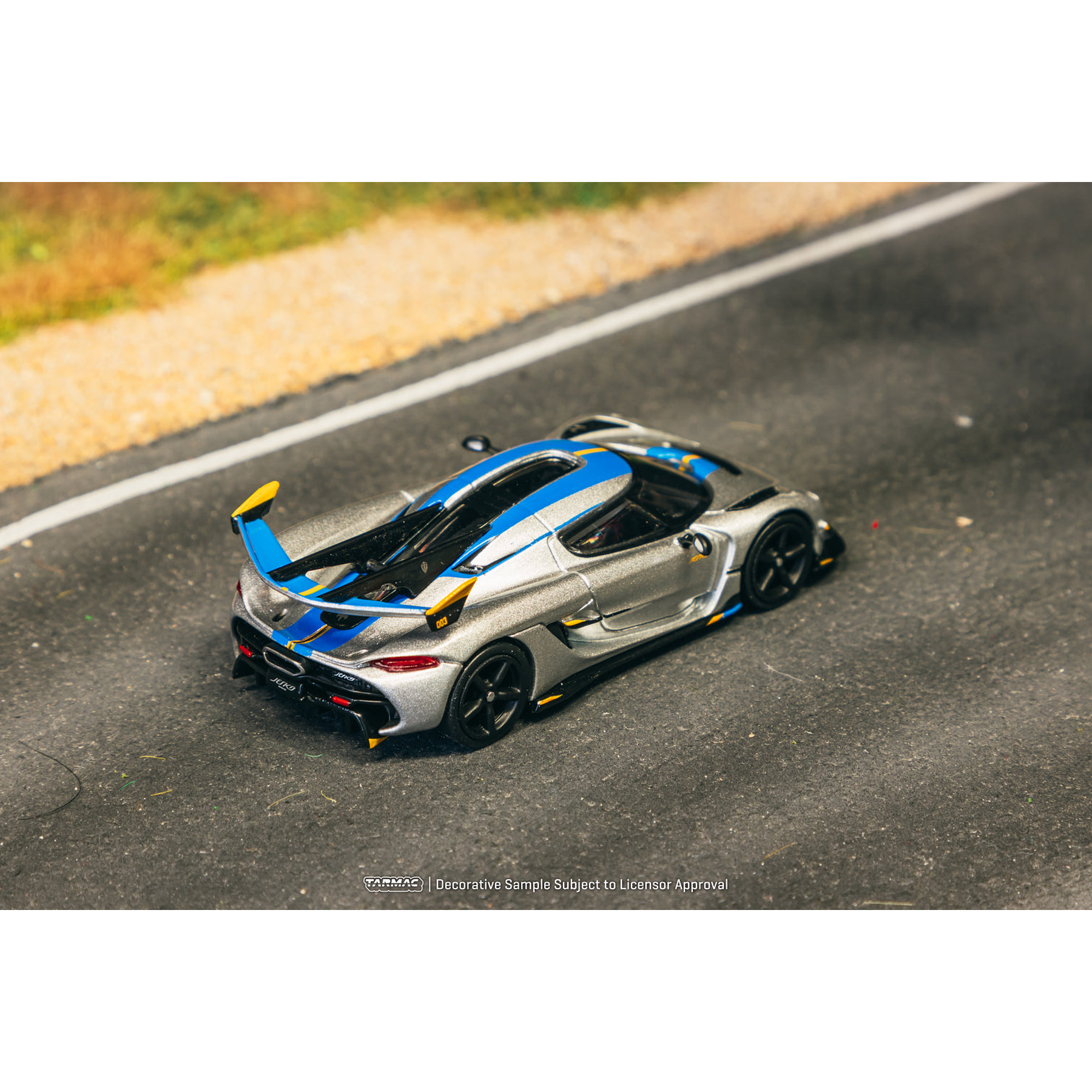 Tarmac Works 1:64 Koenigsegg Jesko Attack - Silver.
