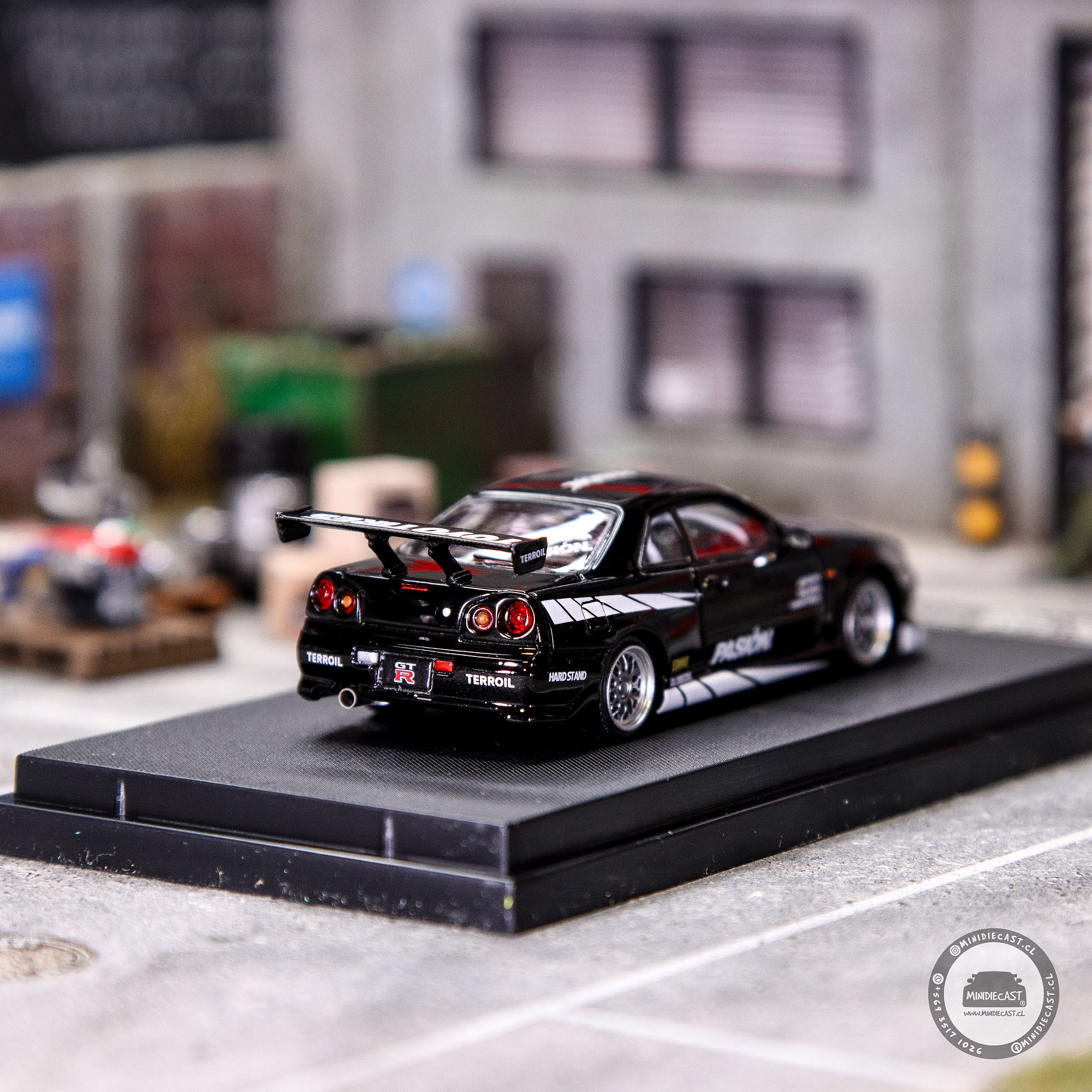 Time Micro 1:64 Skyline GTR R34 Street Black.