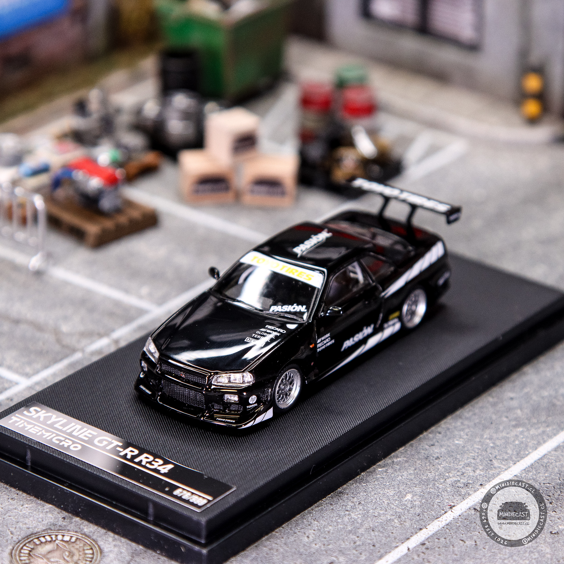 Time Micro 1:64 Skyline GTR R34 Street Black.