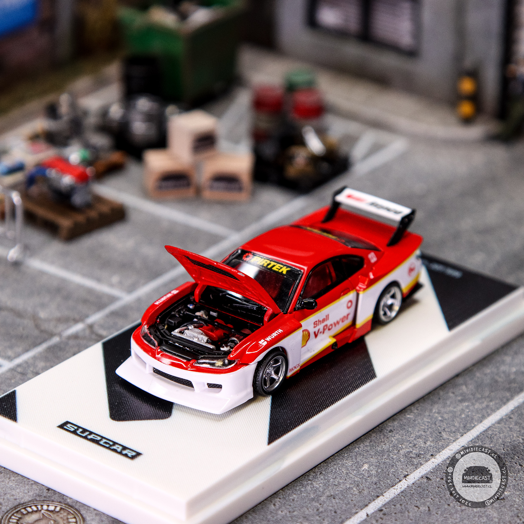 SUPCAR 1:64 Nissan Silvia S15 Shell.