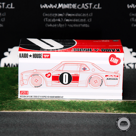 Kaido House x Mini GT 1:64 Nissan Skyline 2000GT-R (KPGC10) Kaido Works V2 – White