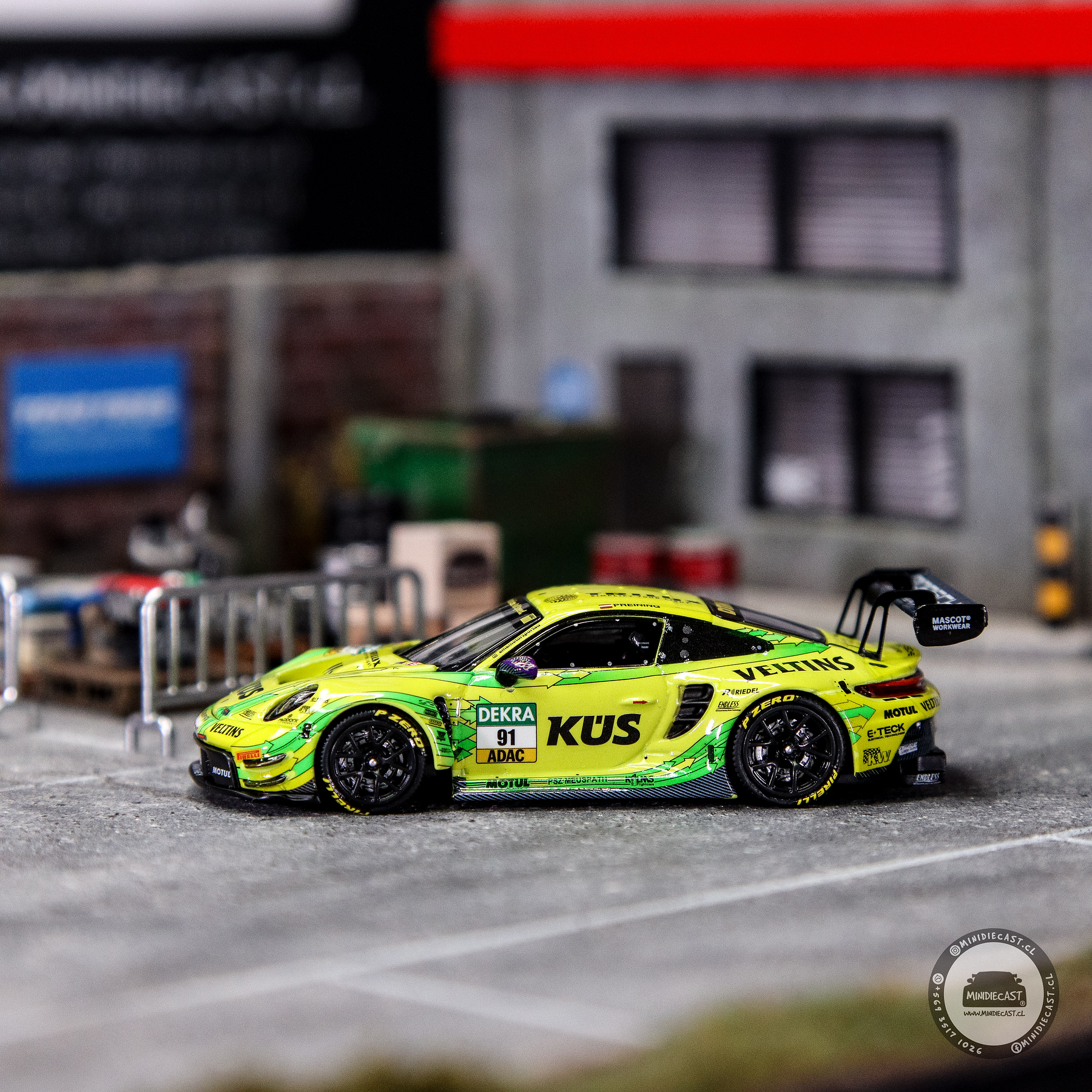 Trends Hobby 1:64 Porsche 911 GT3 R DTM 2024 - YL