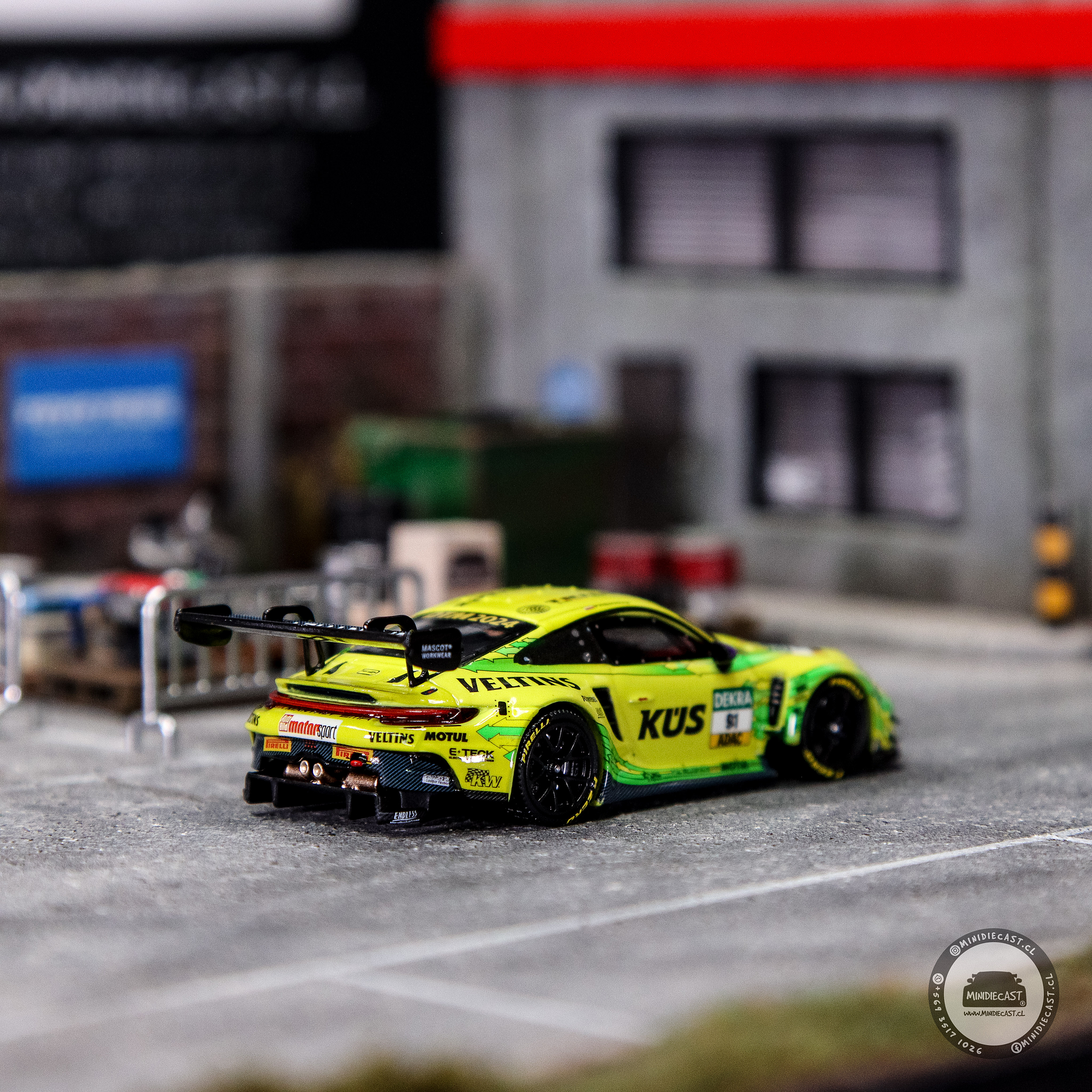 Trends Hobby 1:64 Porsche 911 GT3 R DTM 2024 - YL
