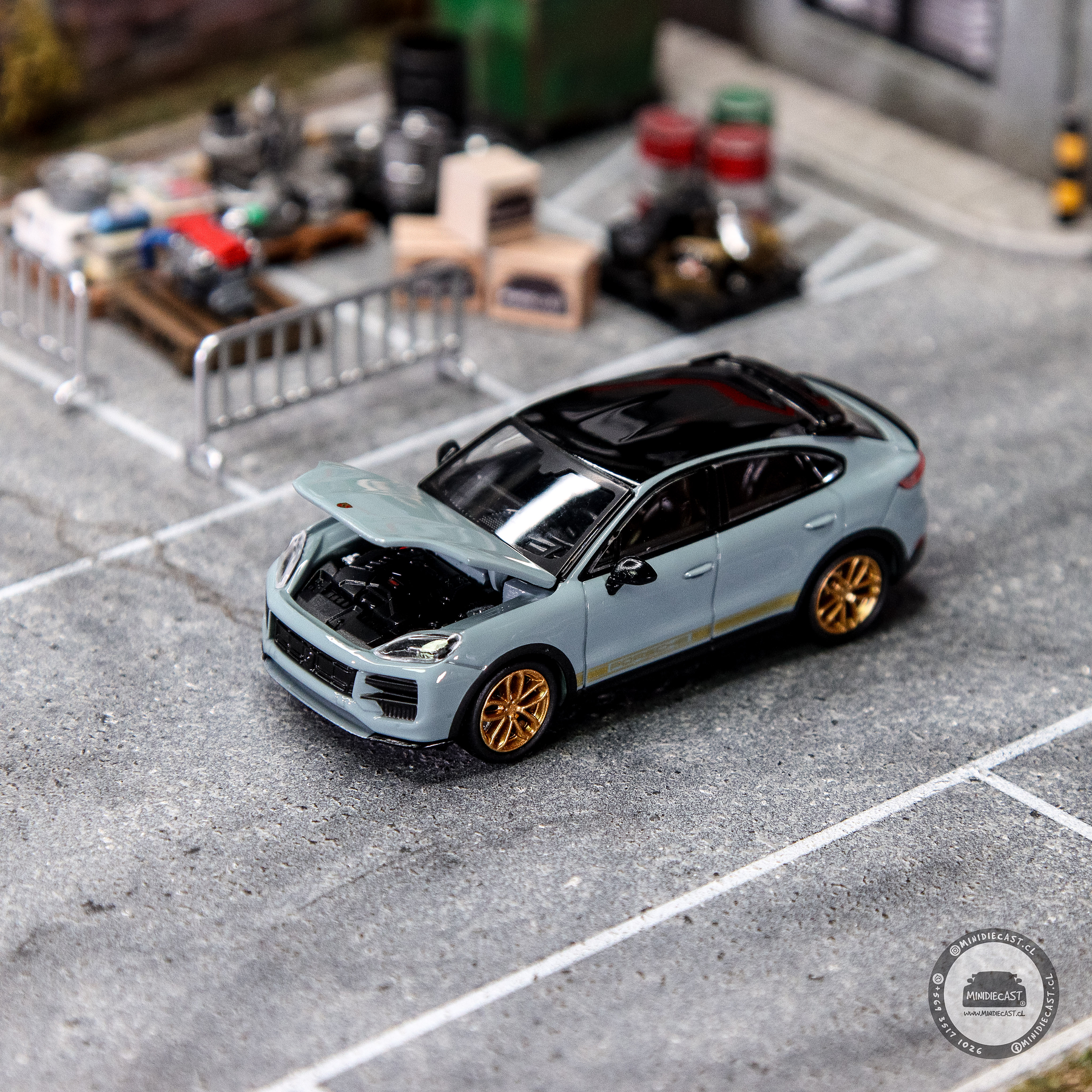 Trends Hobby 1:64 Porsche Cayenne Turbo GT Weissach - GREY