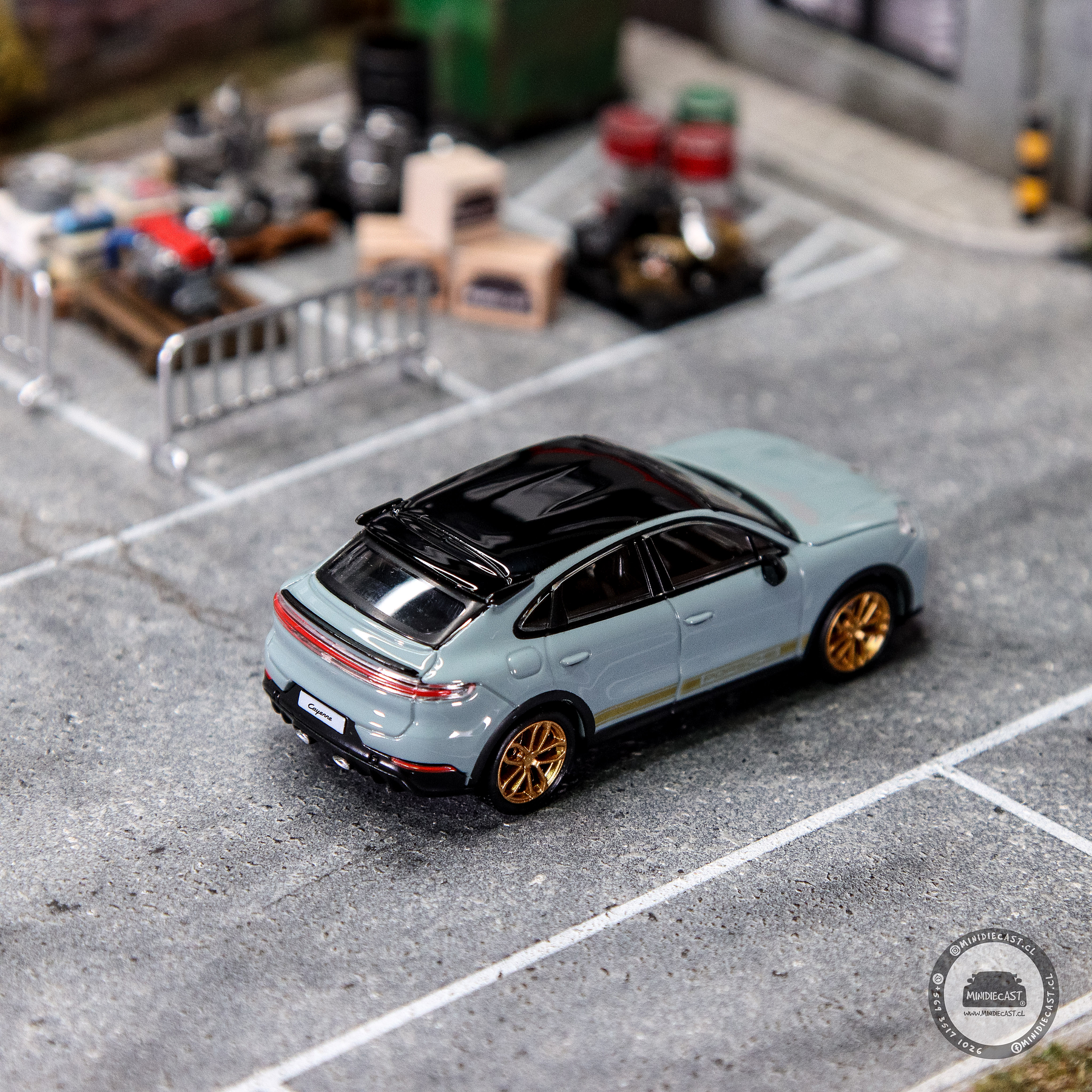 Trends Hobby 1:64 Porsche Cayenne Turbo GT Weissach - GREY