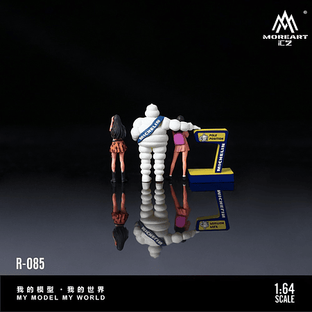 (PREVENTA) MoreArt 1:64 Michelin pole position resina figure set